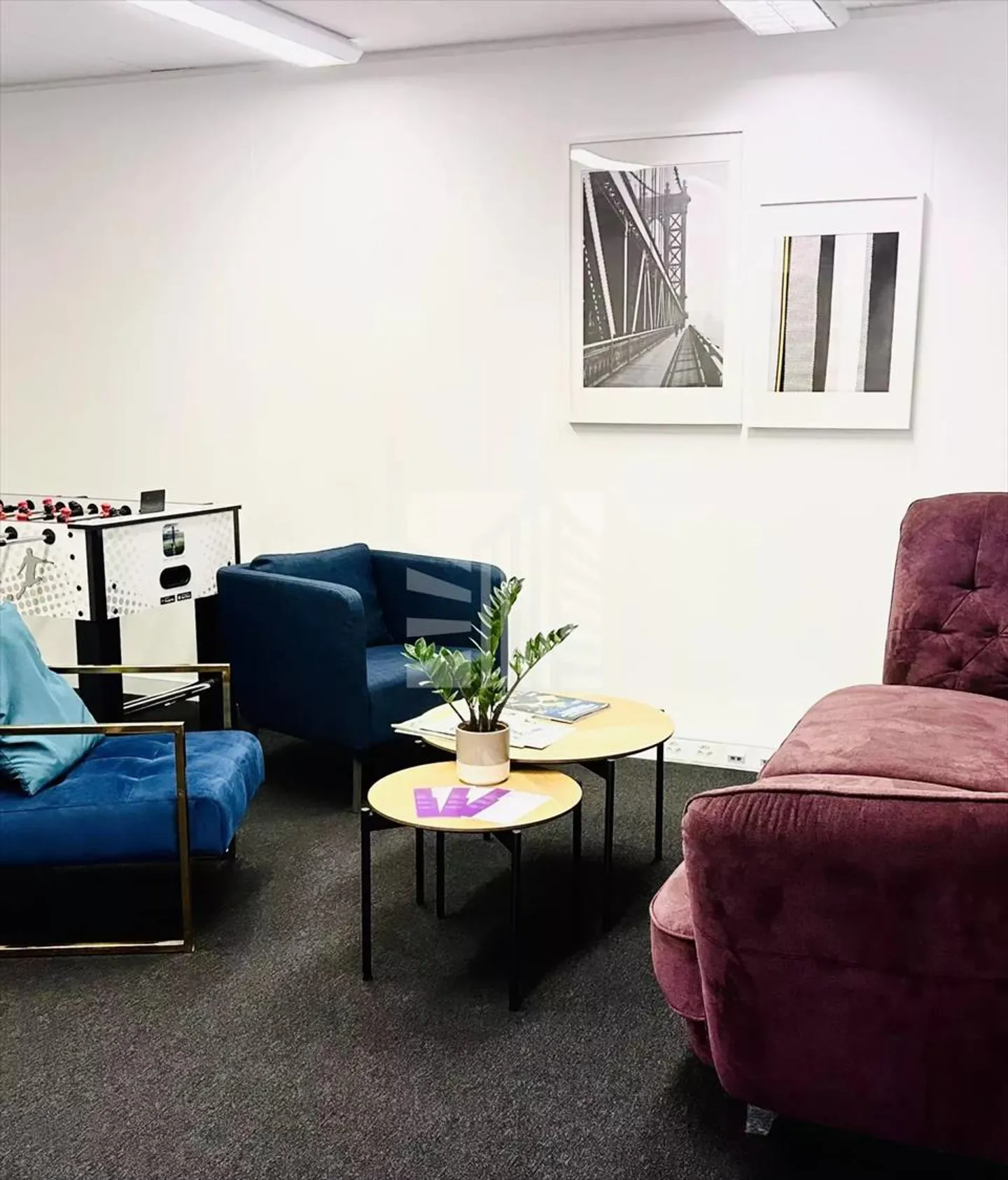 Ufficio privato di 12 m² con vista lago in coworking - Foto 5 di 6