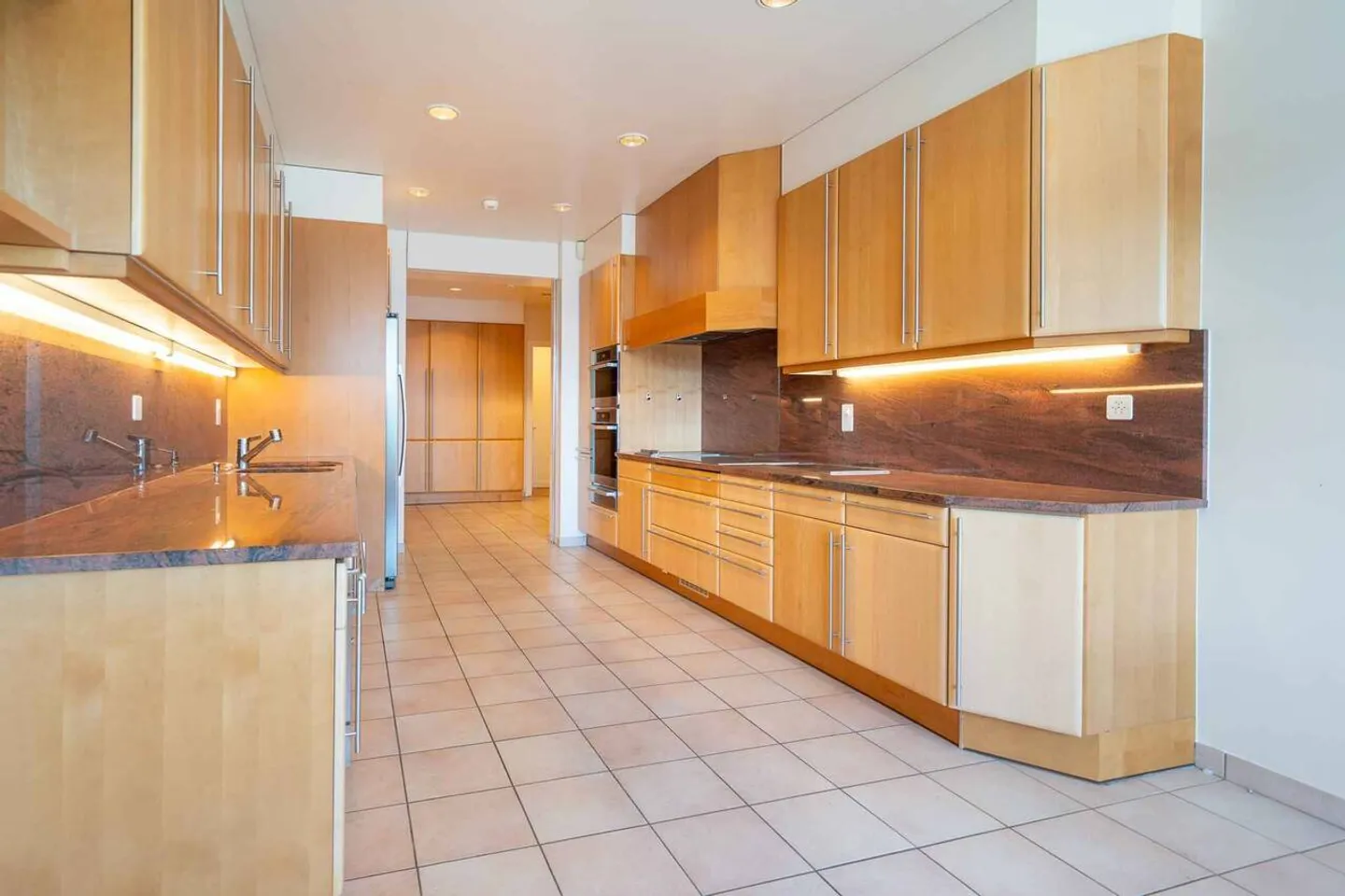 Appartement de 8 pièces vue lac - Photo 5 sur 10