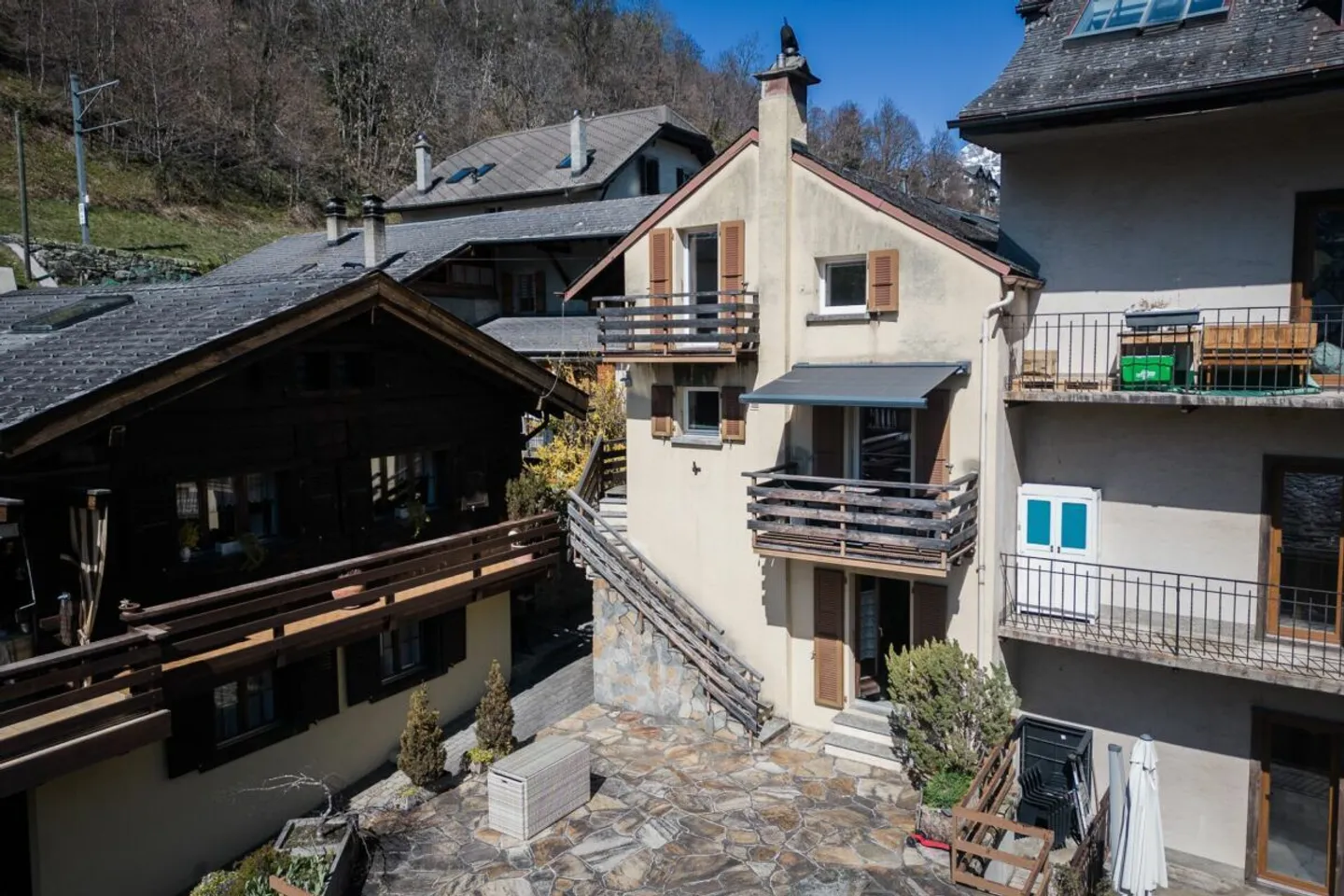 Charming Duplex in Salvan - Photo 3 of 15