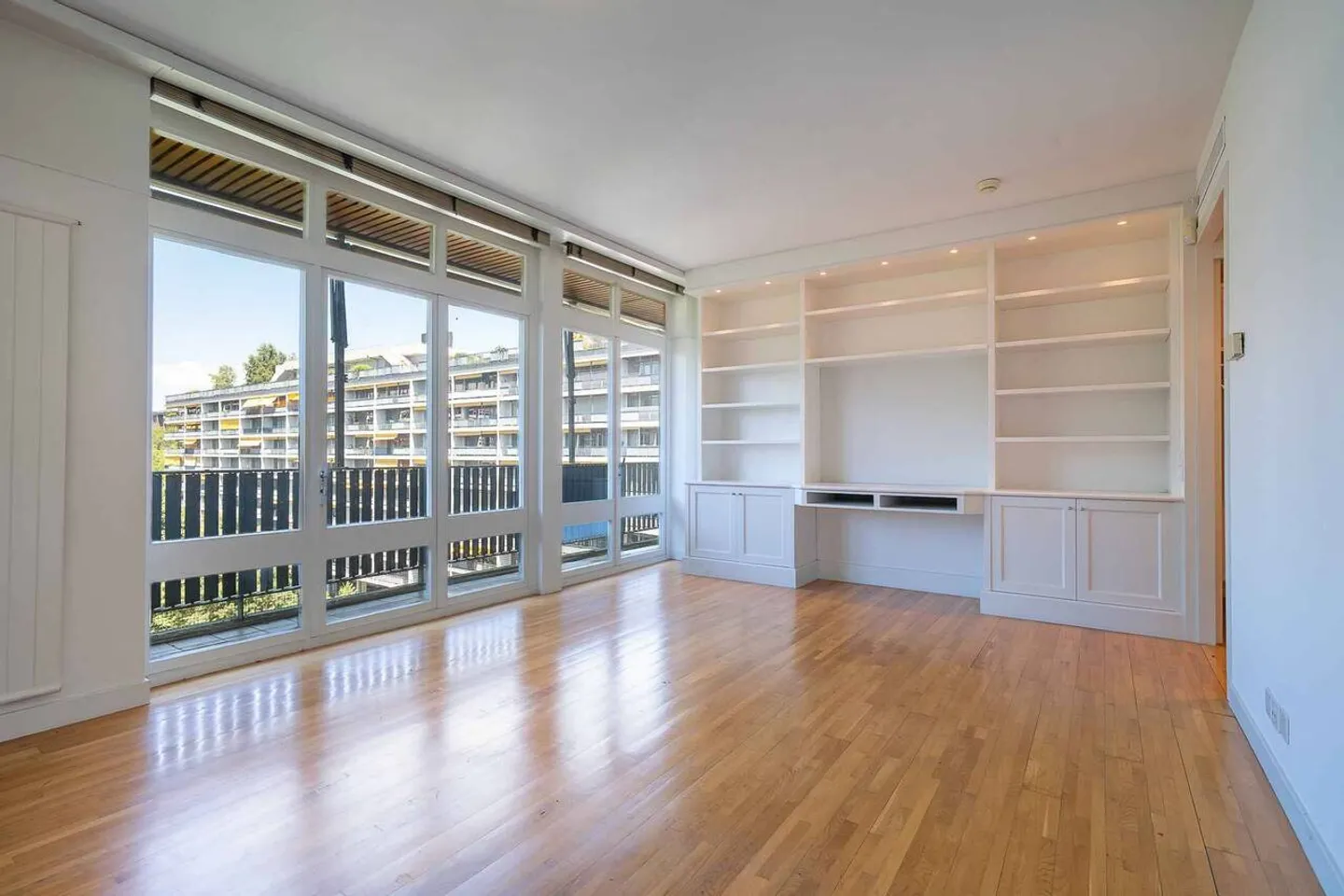 Appartement de 8 pièces vue lac - Photo 9 sur 10
