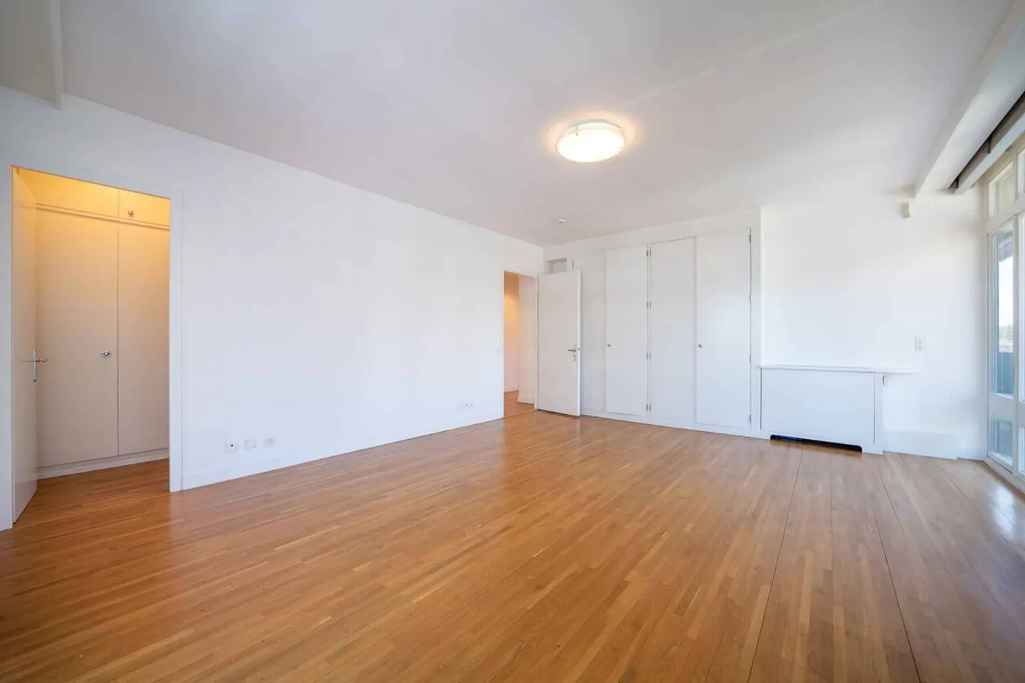Appartement de 8 pièces vue lac - Photo 10 sur 10
