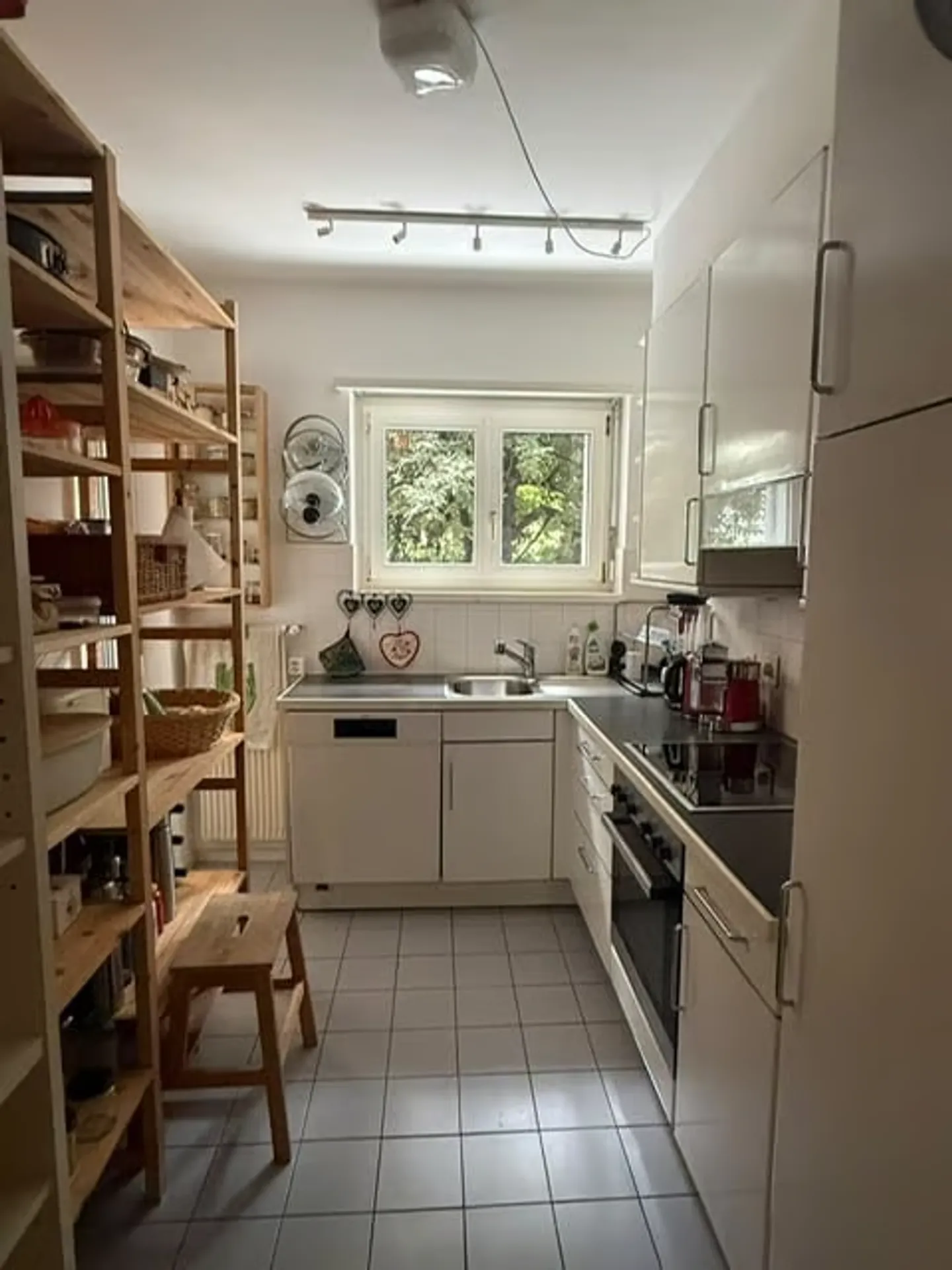 LUGANO - helles 3.5-Zimmer-Apartment zur Miete mit Balkon - Foto 3 von 8