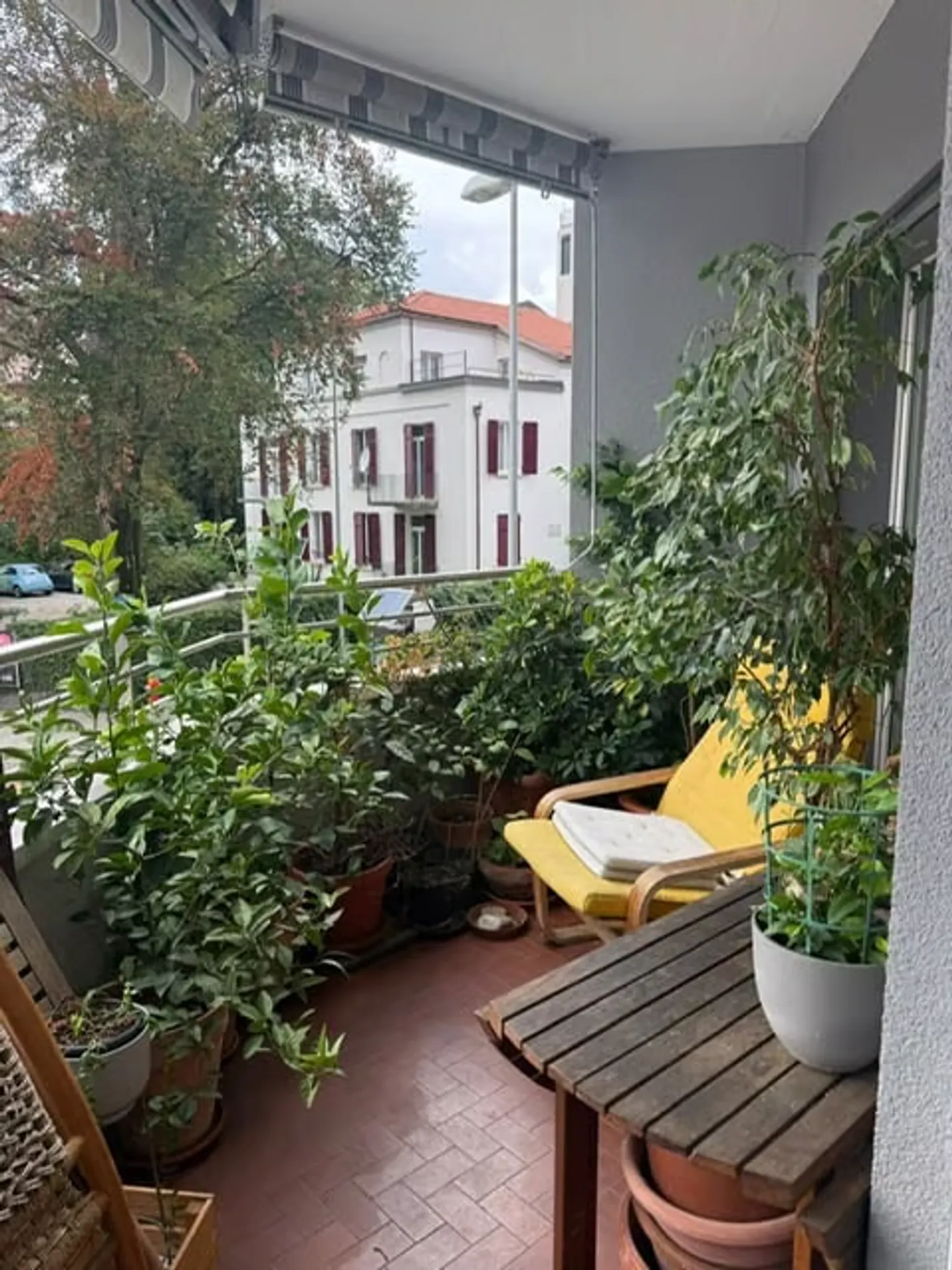 LUGANO - helles 3.5-Zimmer-Apartment zur Miete mit Balkon - Foto 4 von 8