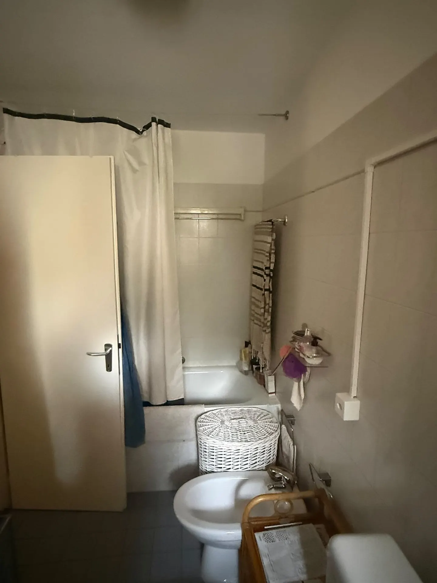 LUGANO - helles 3.5-Zimmer-Apartment zur Miete mit Balkon - Foto 7 von 8