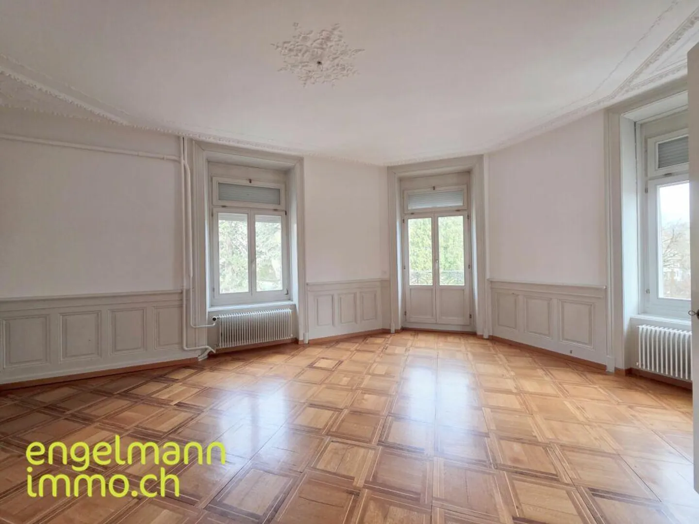 Apartment for rent - Photo 2 of 11