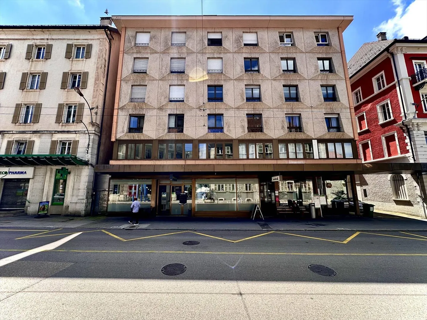 Büros, Lokale von 115 m2 zur Miete in La Chaux-de-Fonds - Foto 1 von 5