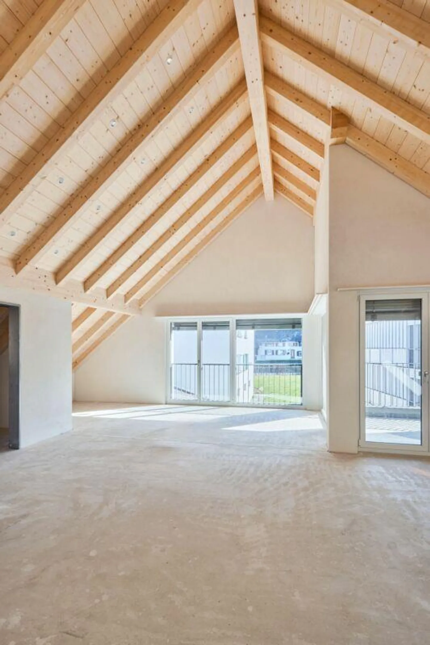 4 1/2-room apartment in the attic with balcony and attic - Photo 10 of 13