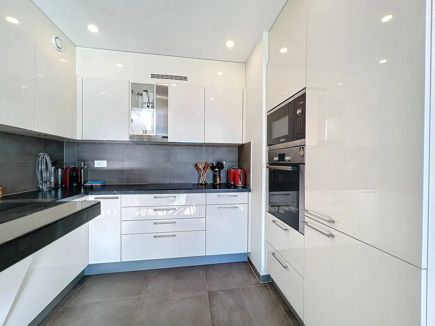 Charmante Möblierte Wohnung - Foto 2 von 7