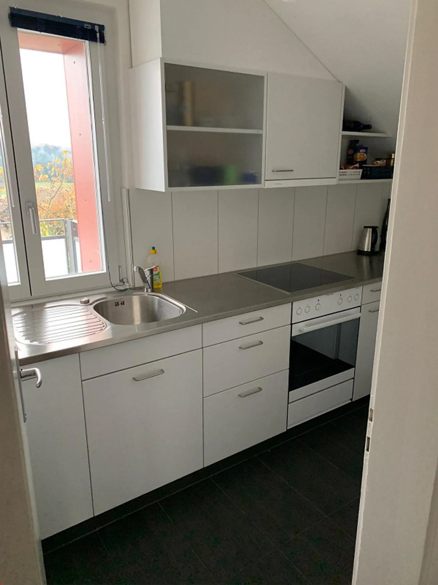Grosszügige Wohnung mit Bergblick - Foto 3 von 6