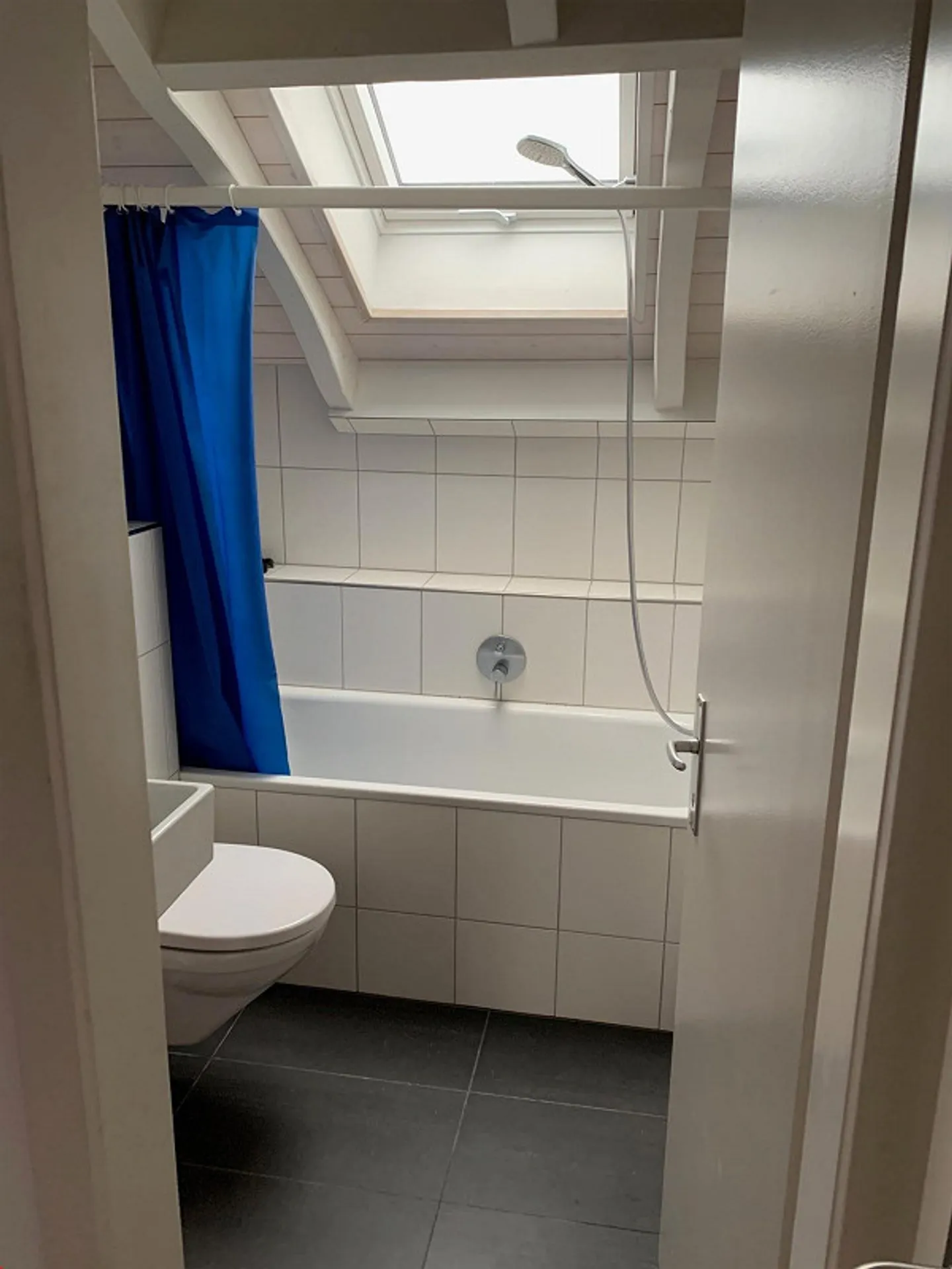 Grosszügige Wohnung mit Bergblick - Foto 4 von 6