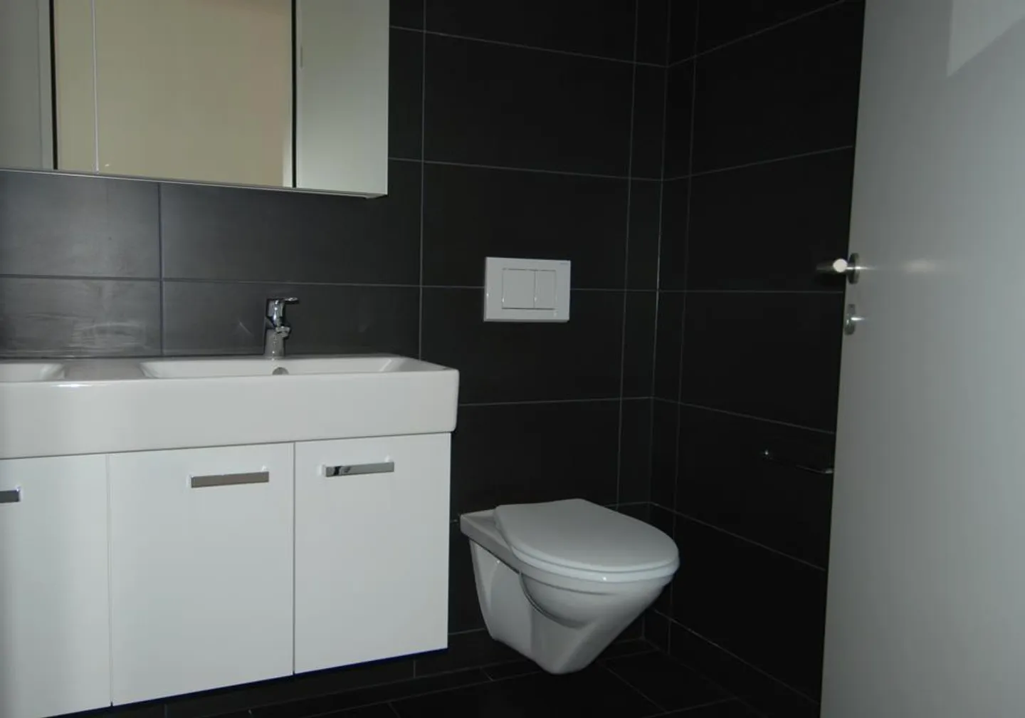 Moderne Wohnung mit Atrium - Foto 5 von 12