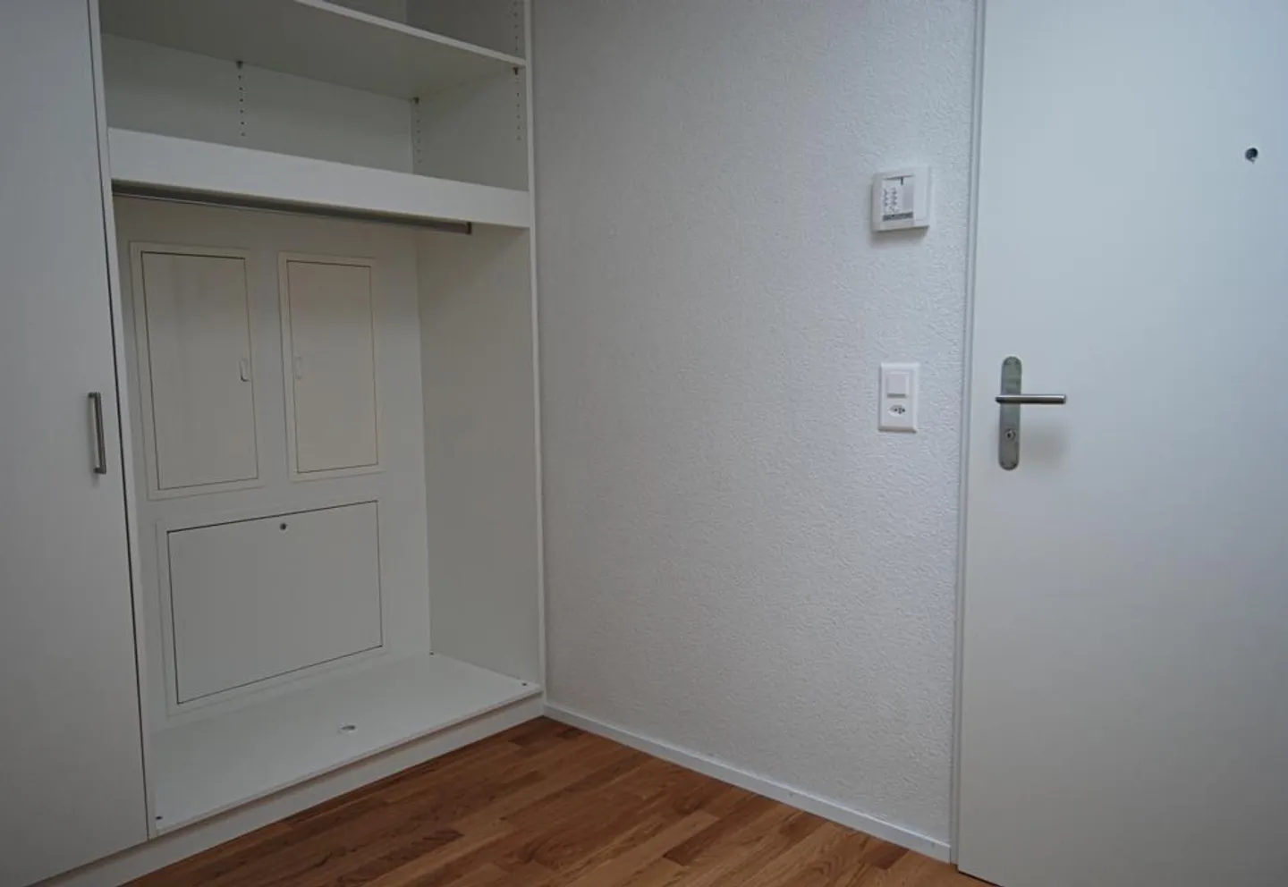 Moderne Wohnung mit Atrium - Foto 7 von 12