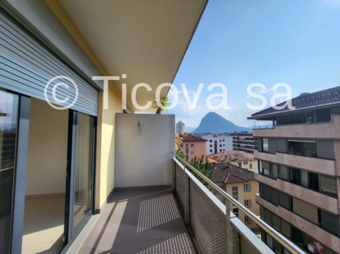 Lugano ultimo Piano con vista - Foto 1 di 15