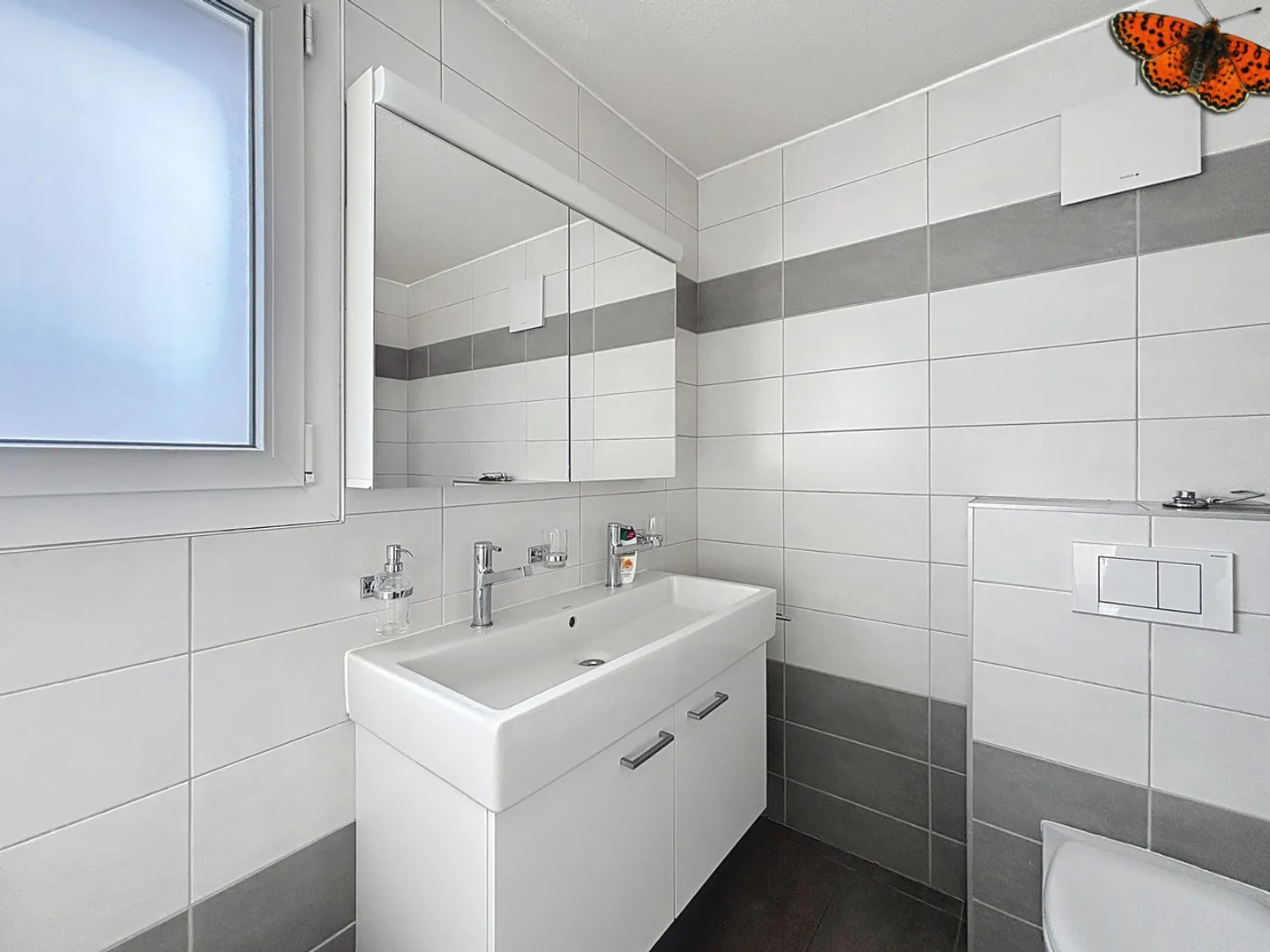 Superbe 3,5-Zimmer-Attikawohnung mit 51,7 m2 Terrasse - Foto 11 von 16