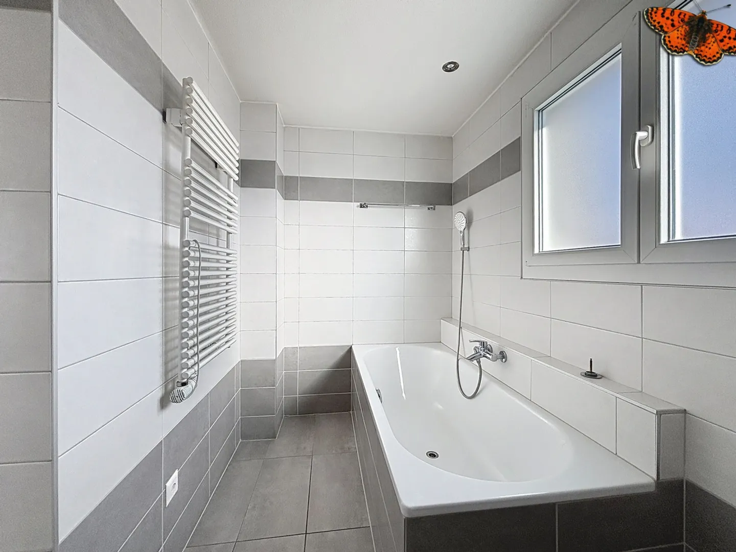 Superbe 3,5-Zimmer-Attikawohnung mit 51,7 m2 Terrasse - Foto 6 von 16