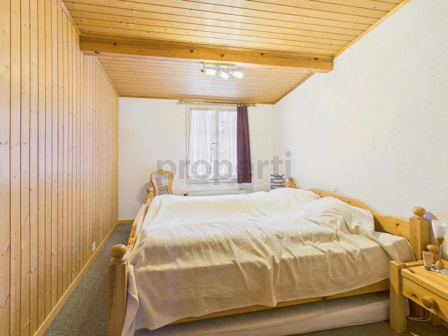 Maison individuelle spacieuse de 8 pièces avec 2 balcons et jardin à Grindelwald - Photo 11 sur 13