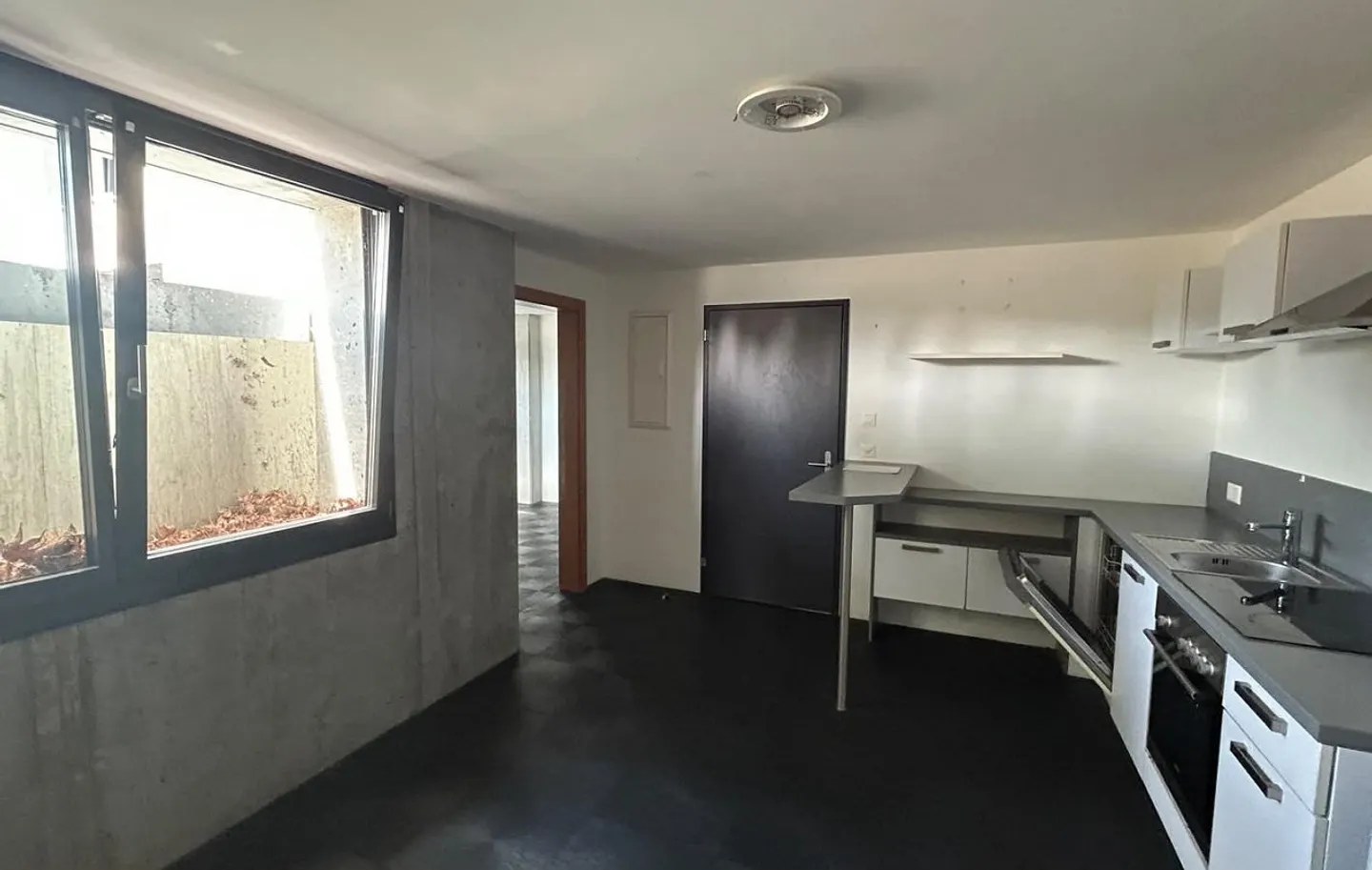 Magazzino nel seminterrato - Foto 2 di 5