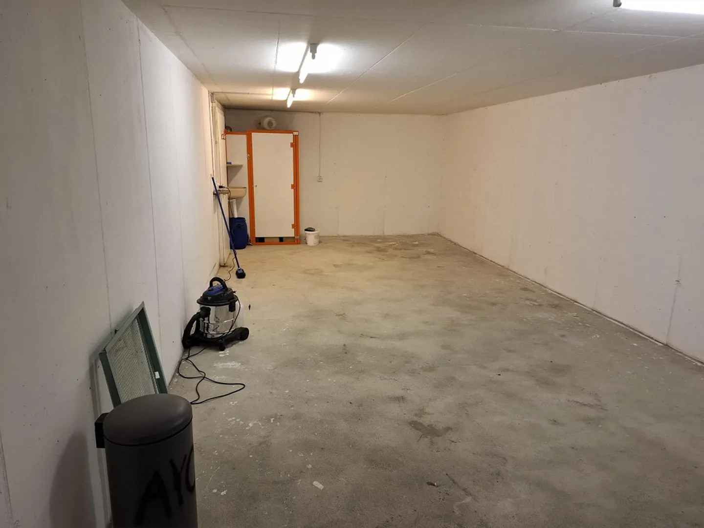 Storage Room/Craft Room/Archive/Band Room in Frauenfeld - Photo 4 of 6