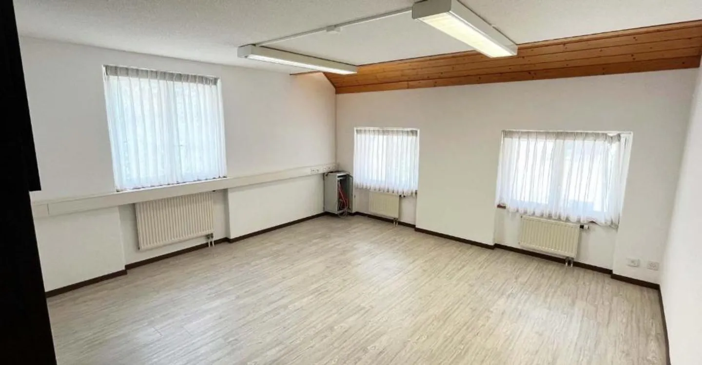 Commercial Space for Rent - Photo 2 of 3