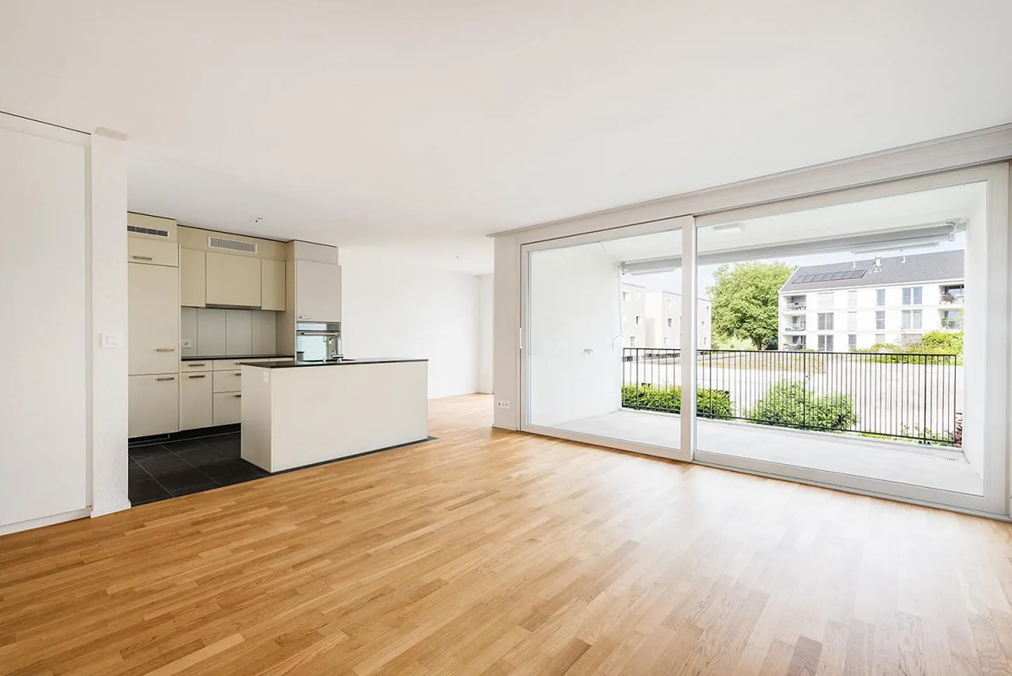 Vie moderne dans le beau Neukirch - Photo 3 sur 9