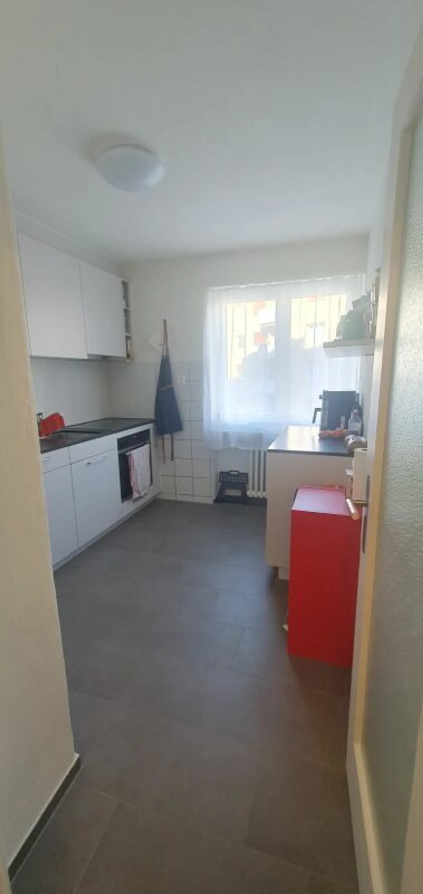 Appartamento 4 locali con balcone e vista magnifica - Foto 2 di 12