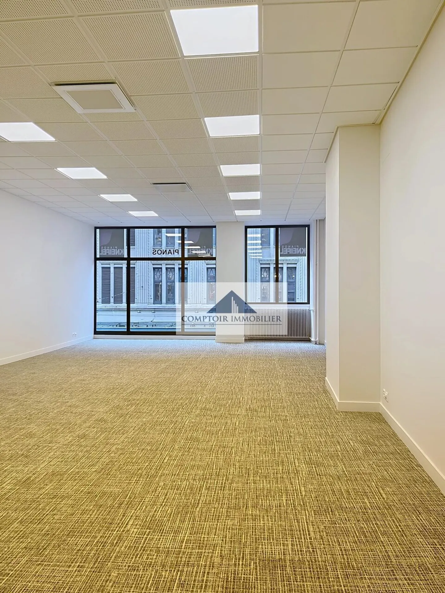 Modern Office Space in Geneva - Photo 10 of 12