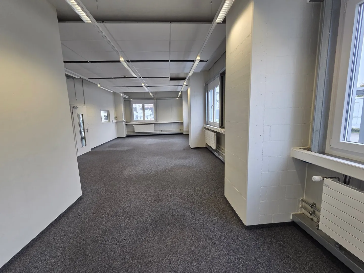 KMU Park Lyss the perfect location for your office! - Photo 4 of 5