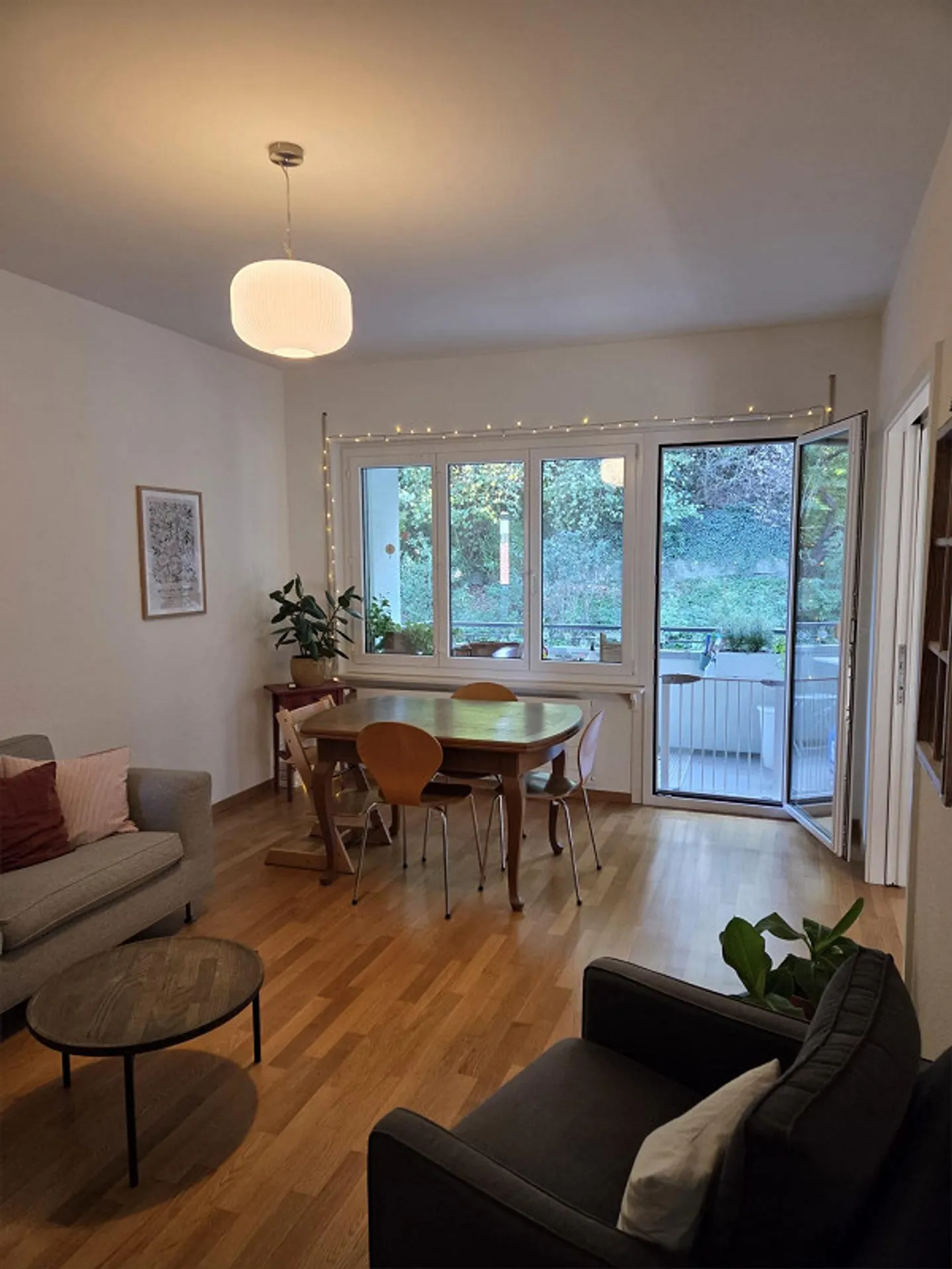 Recherche d'un nouveau locataire pour un appartement de 4 pièces dans un emplacement central et calme - Photo 1 sur 15