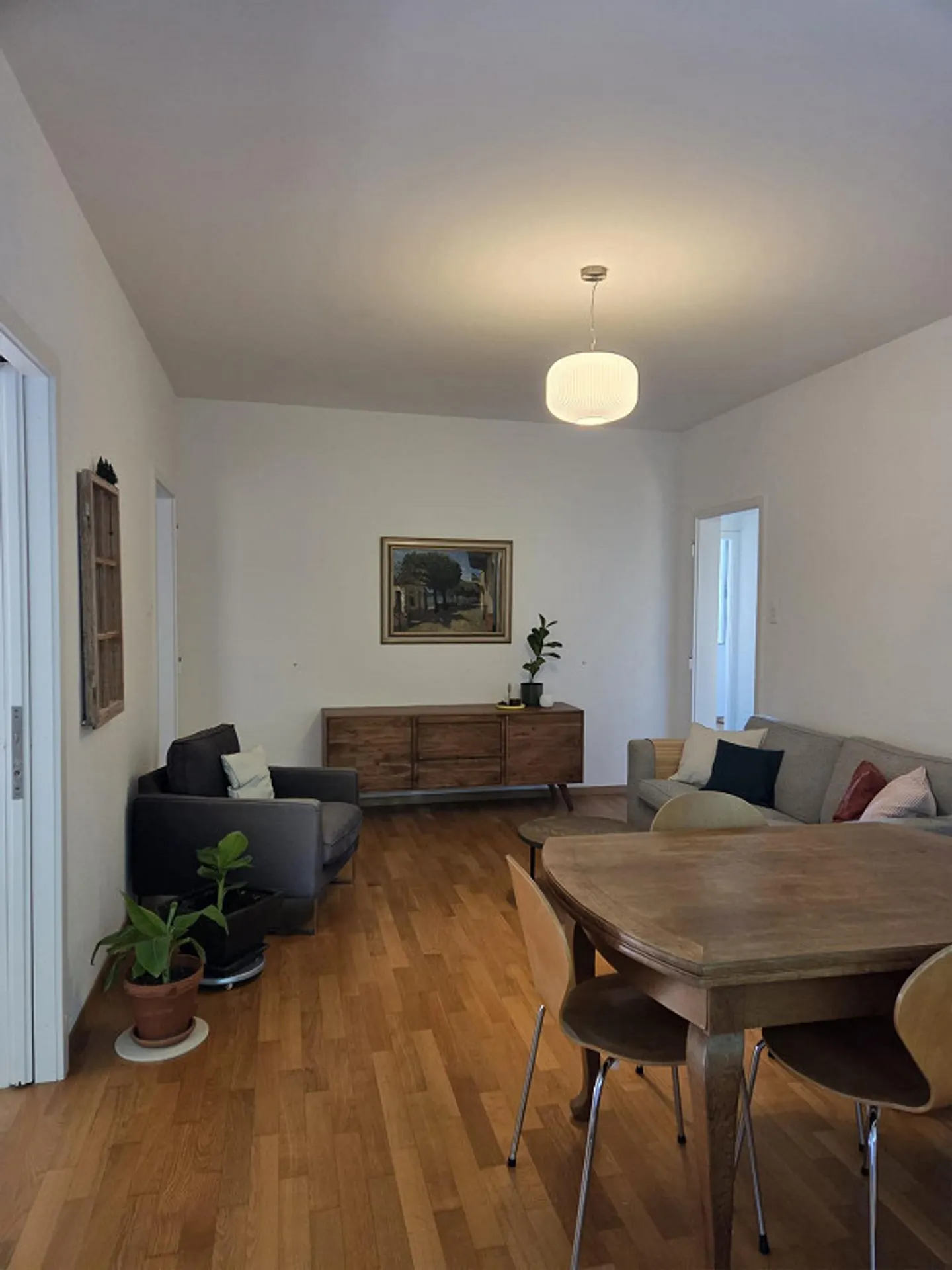 Recherche d'un nouveau locataire pour un appartement de 4 pièces dans un emplacement central et calme - Photo 2 sur 15