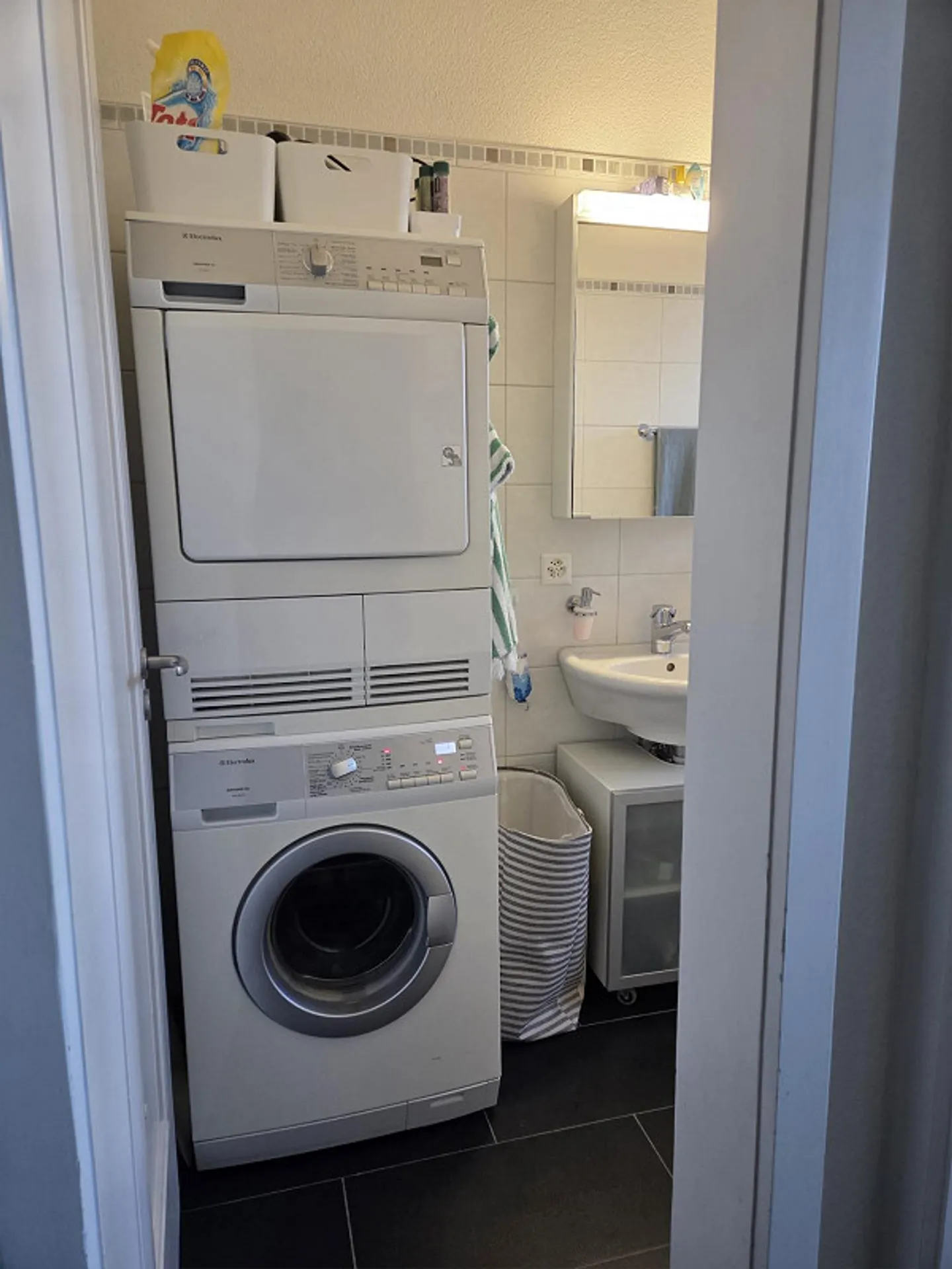 Recherche d'un nouveau locataire pour un appartement de 4 pièces dans un emplacement central et calme - Photo 14 sur 15