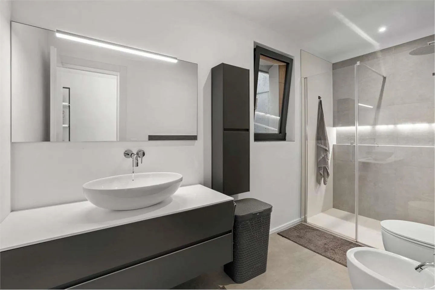 Nuova Villa moderna + 2.5 indipendente | 8 posti auto - Photo 9 sur 13