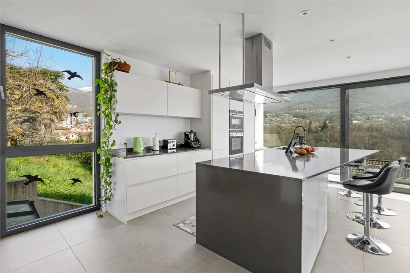 Nuova Villa moderna + 2.5 indipendente | 8 posti auto - Photo 11 sur 13