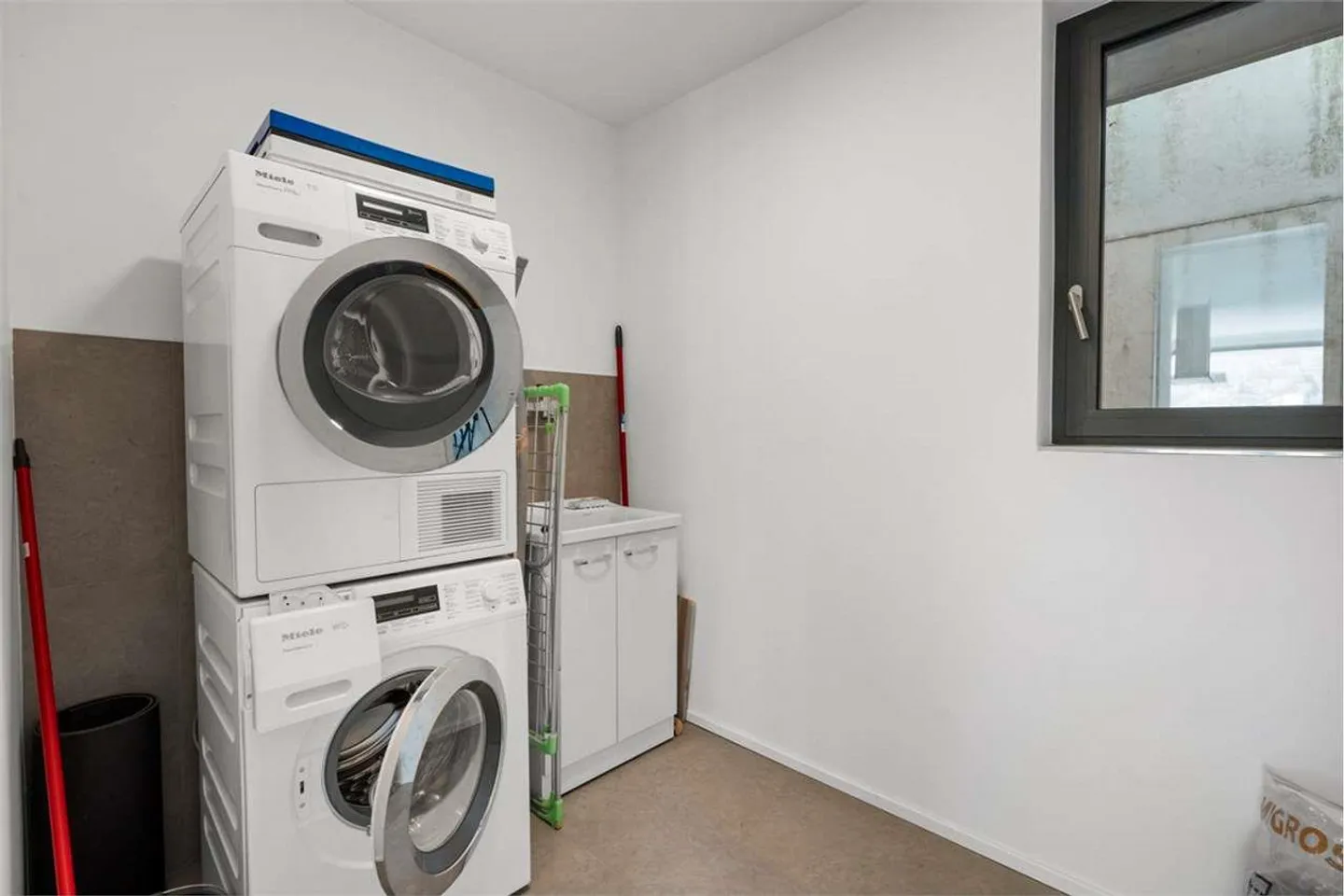 Nuova Villa moderna + 2.5 indipendente | 8 posti auto - Photo 12 sur 13