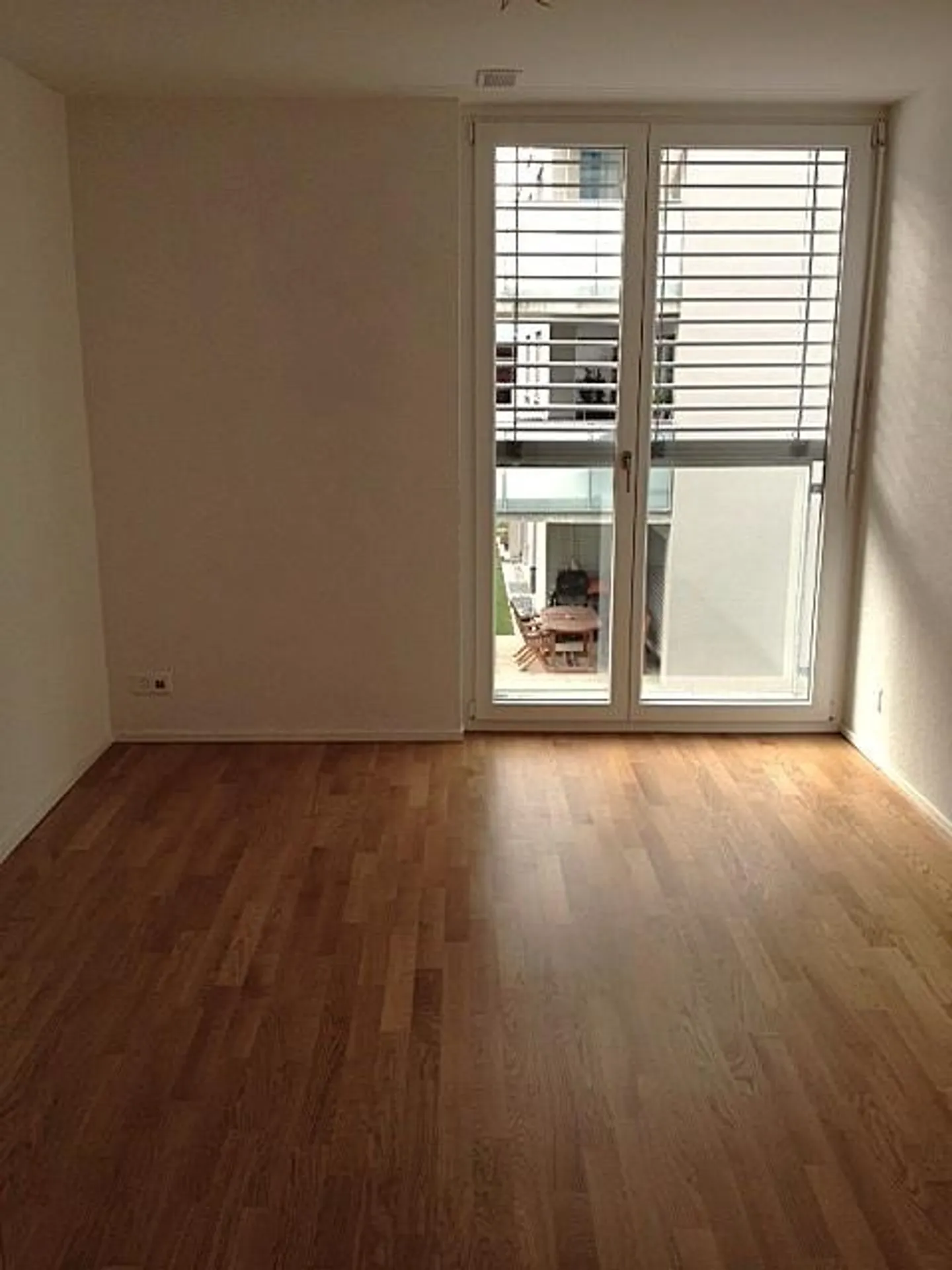 Appartement moderne de 4,5 pièces au 1er étage - Photo 6 sur 7
