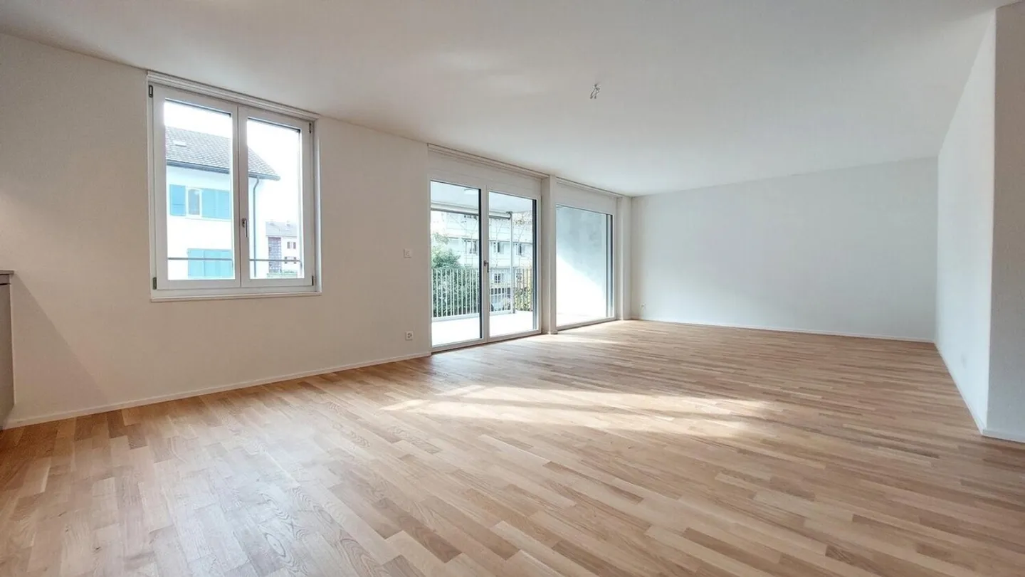 Appartamento 3.5 locali di 78 m² al 1° piano a sinistra (totalmente ristrutturato nel 2022) - Foto 3 di 12