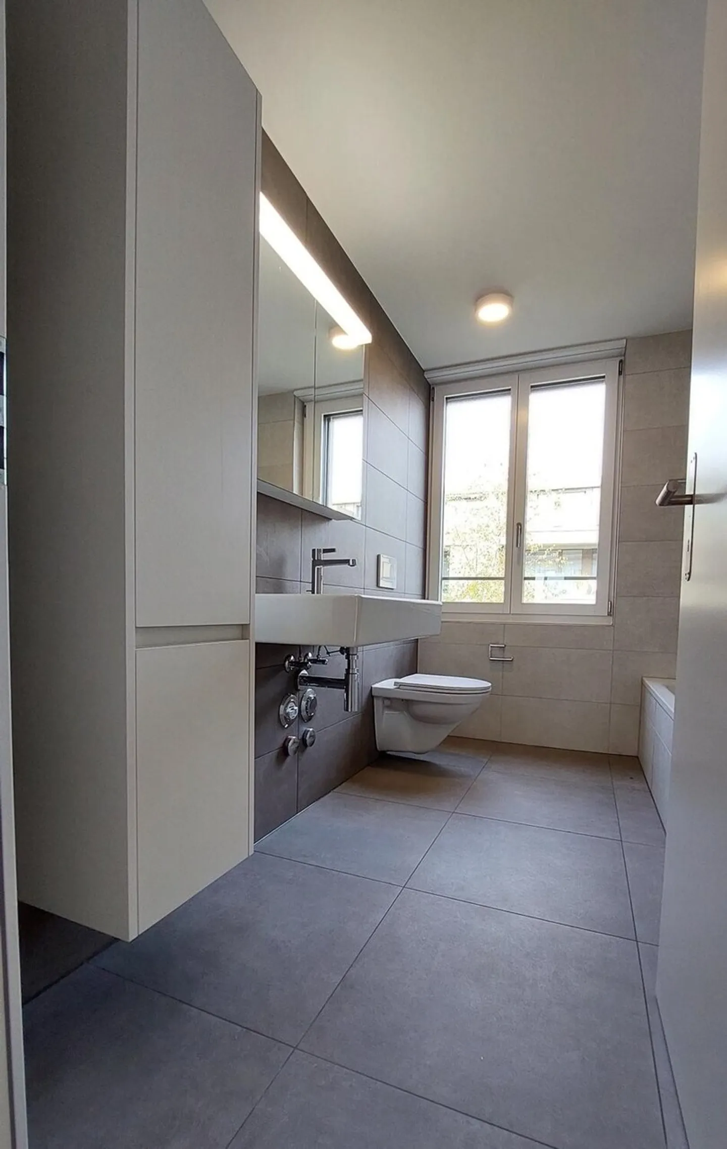 Appartamento 3.5 locali di 78 m² al 1° piano a sinistra (totalmente ristrutturato nel 2022) - Foto 4 di 12