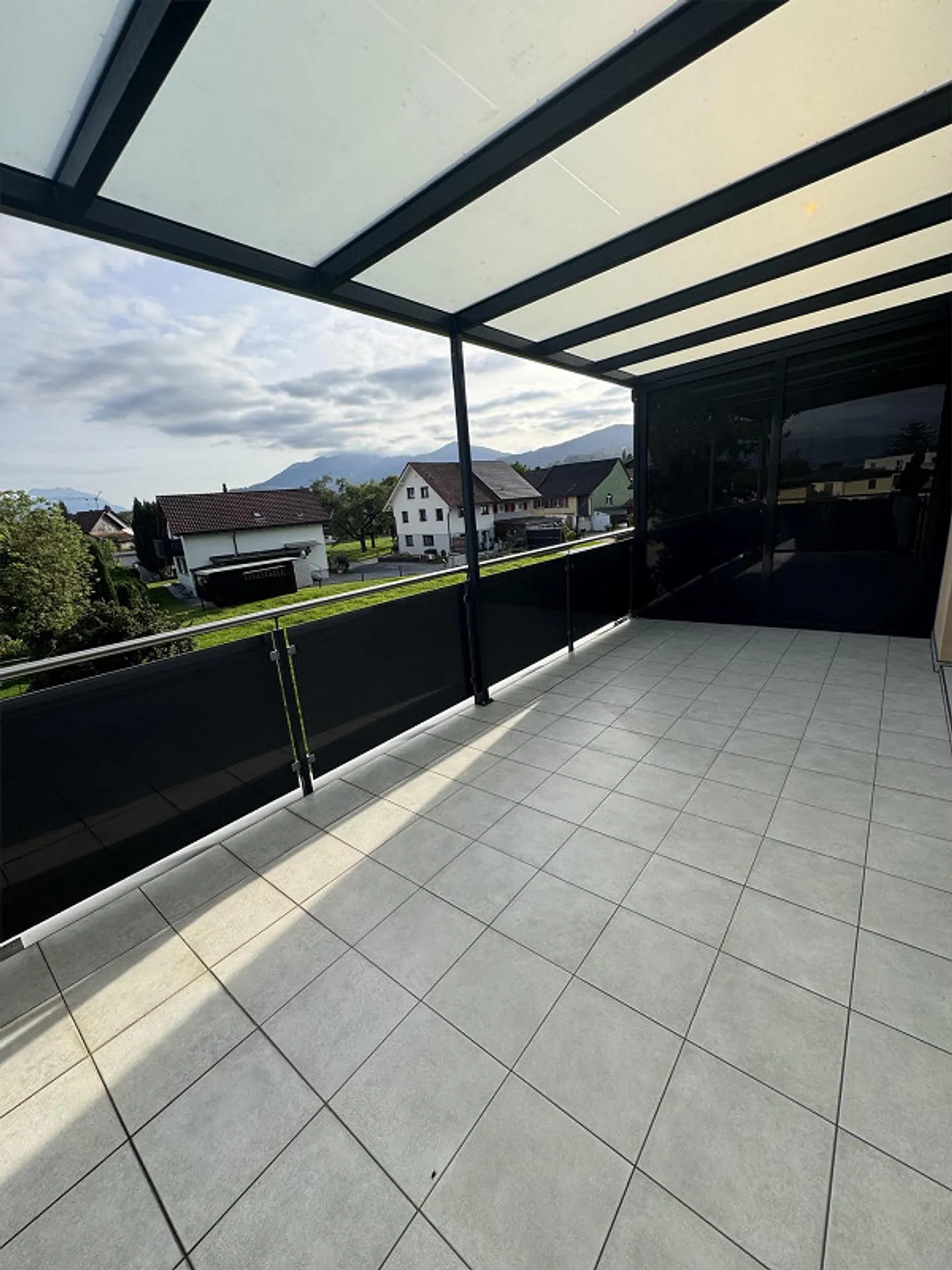 Appartement moderne de 2,5 pièces avec balcon à Lüchingen - Photo 6 sur 16
