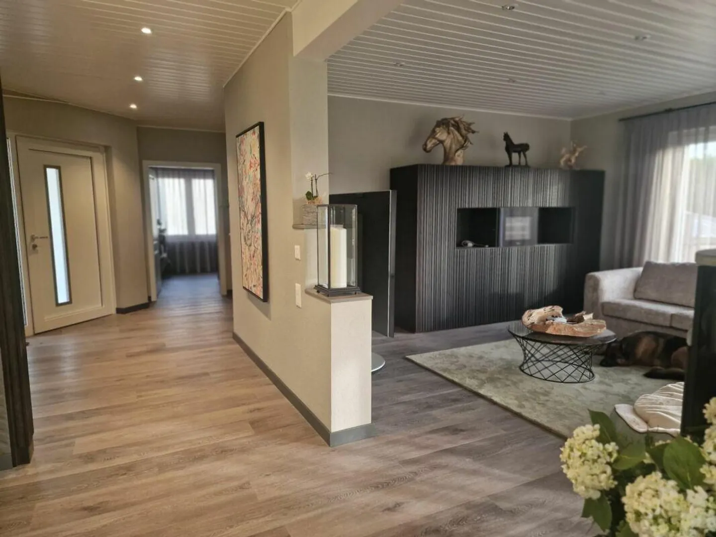 Riservato! Proprietà equestre con casa e arena di equitazione - Foto 18 di 30