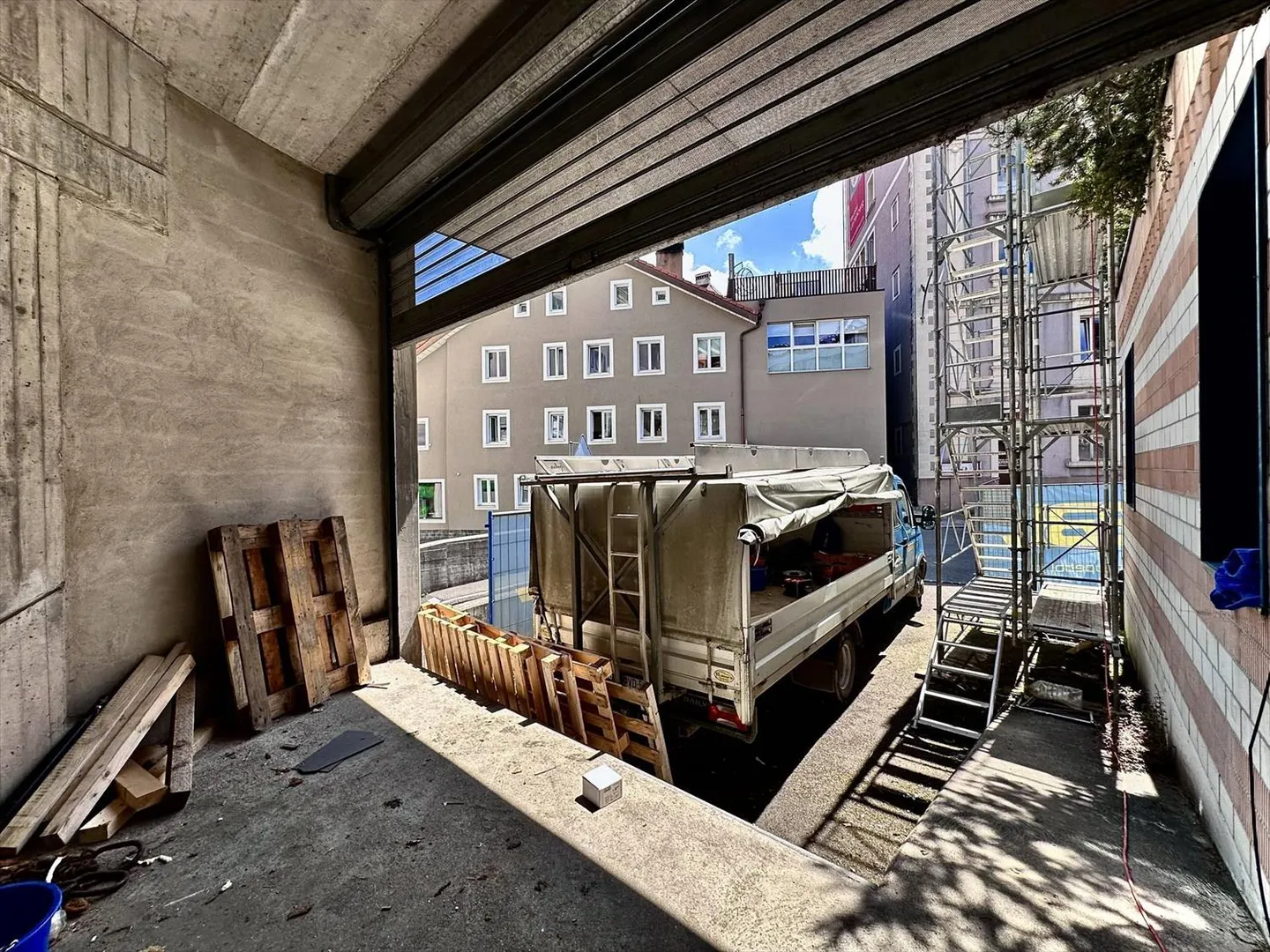 Produktion, Industrie, Büros von 1055 m2 zur Miete in La Chaux-de-Fonds - Foto 8 von 9