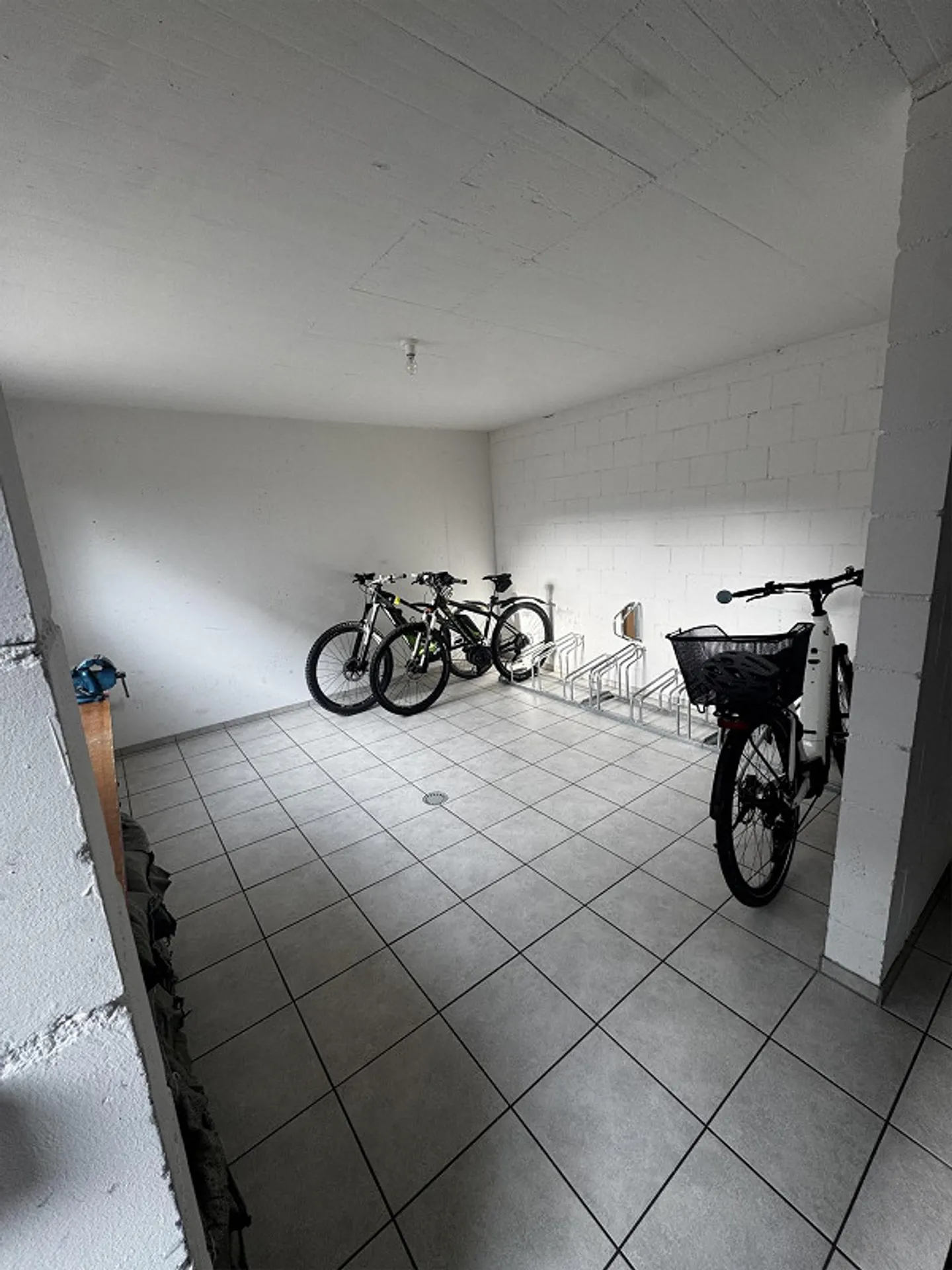 Appartement moderne de 2,5 pièces avec balcon à Lüchingen - Photo 15 sur 16