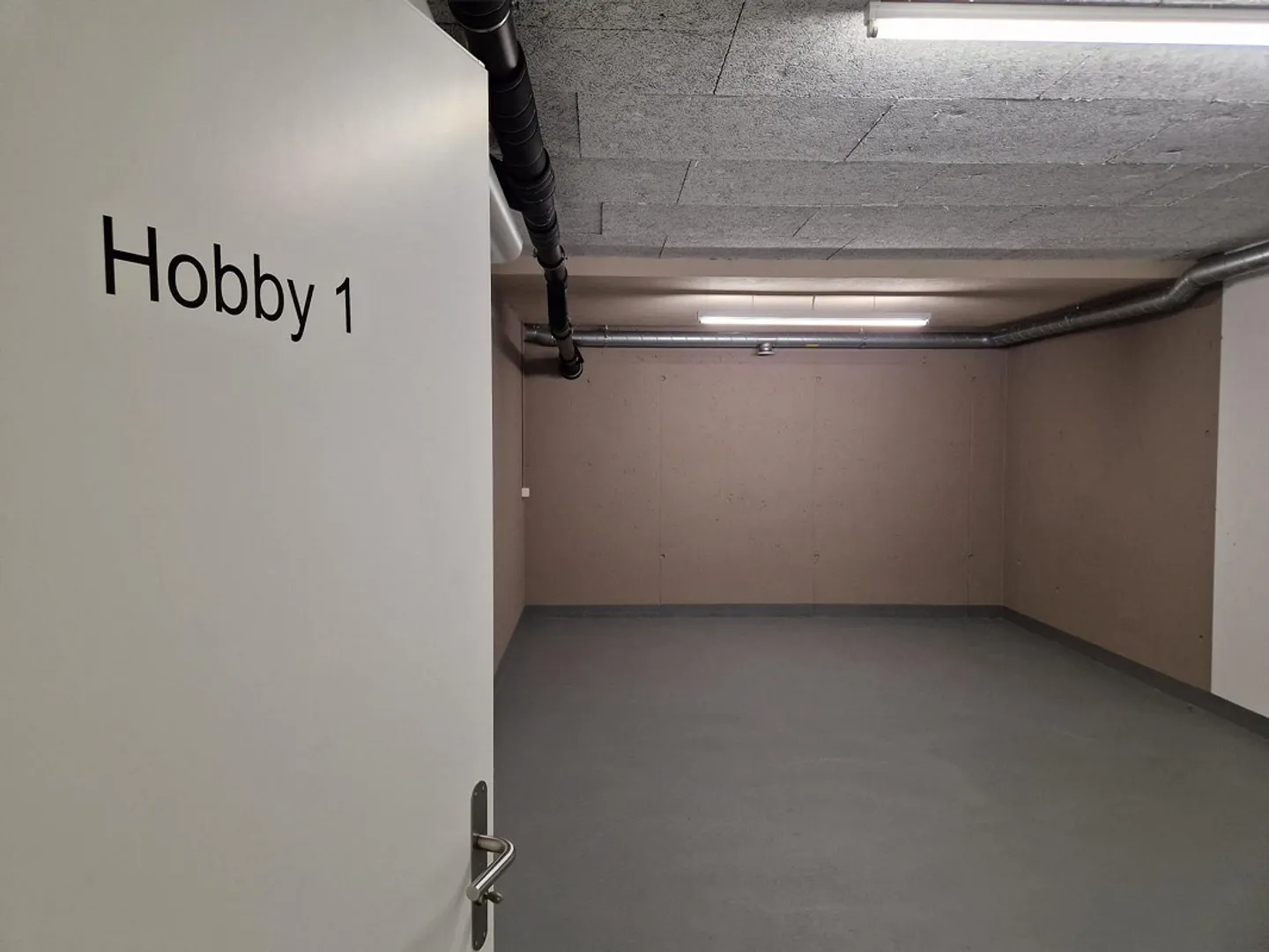 Stanza hobby in affitto - Foto 2 di 5