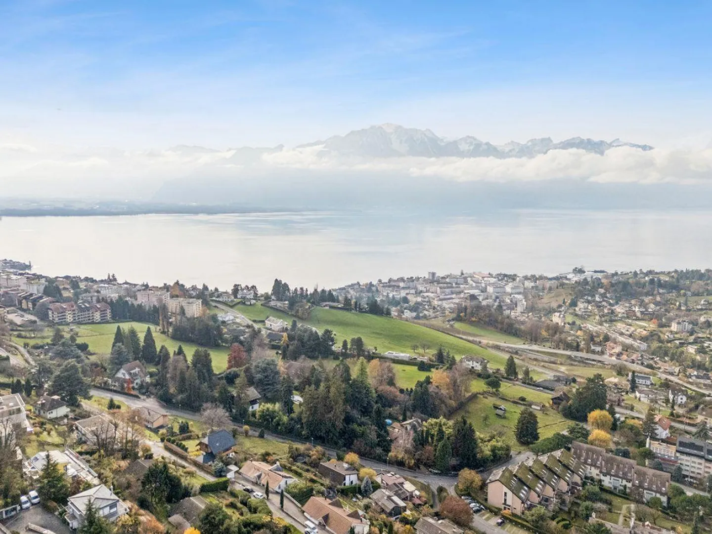 Appartement moderne avec vue sur le lac - Photo 5 sur 13