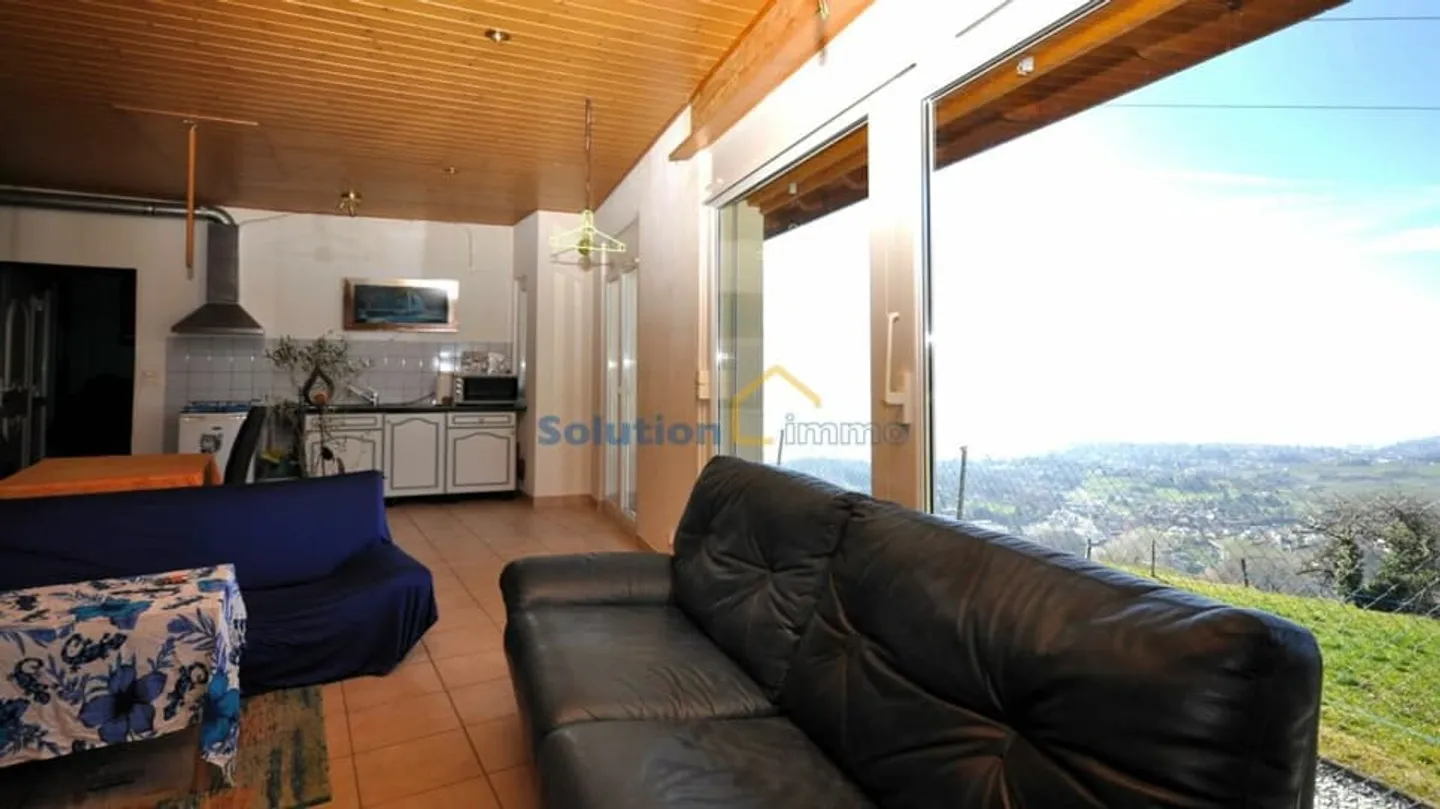 Magnifique vue, maison avec 2 logements - Photo 13 of 13