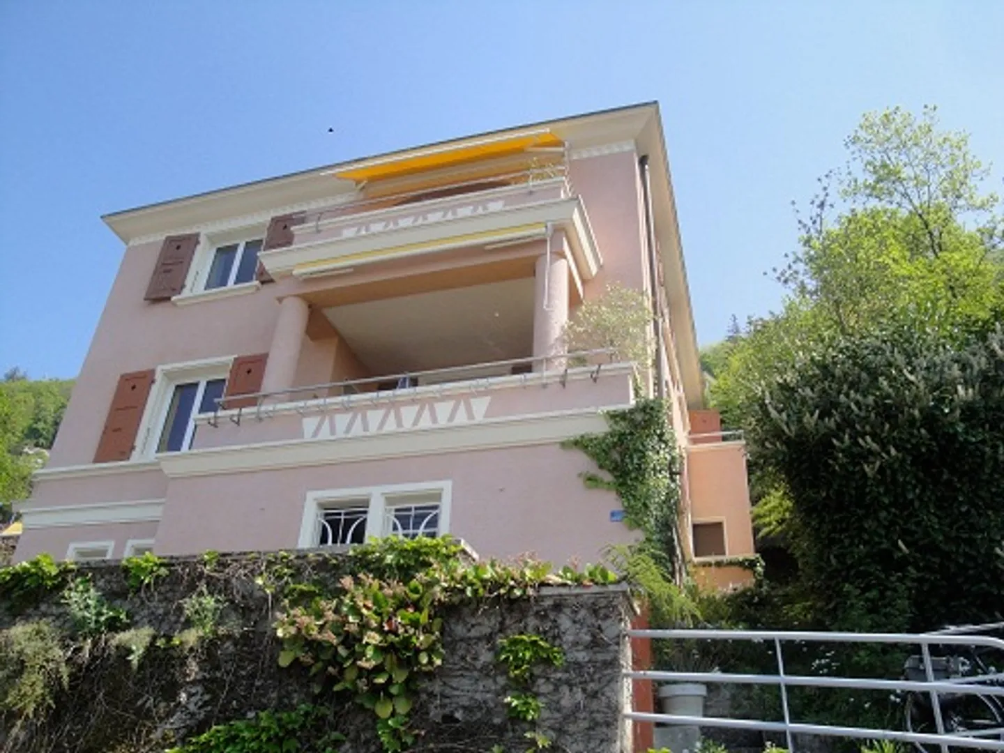 Appartamento 3.5 locali - Foto 1 di 8