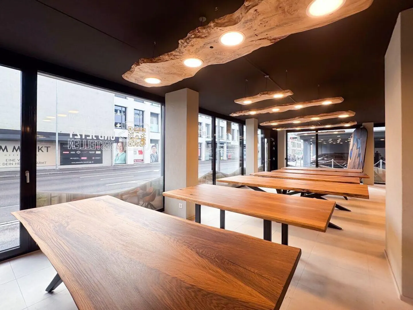 Business - Photo 7 of 10