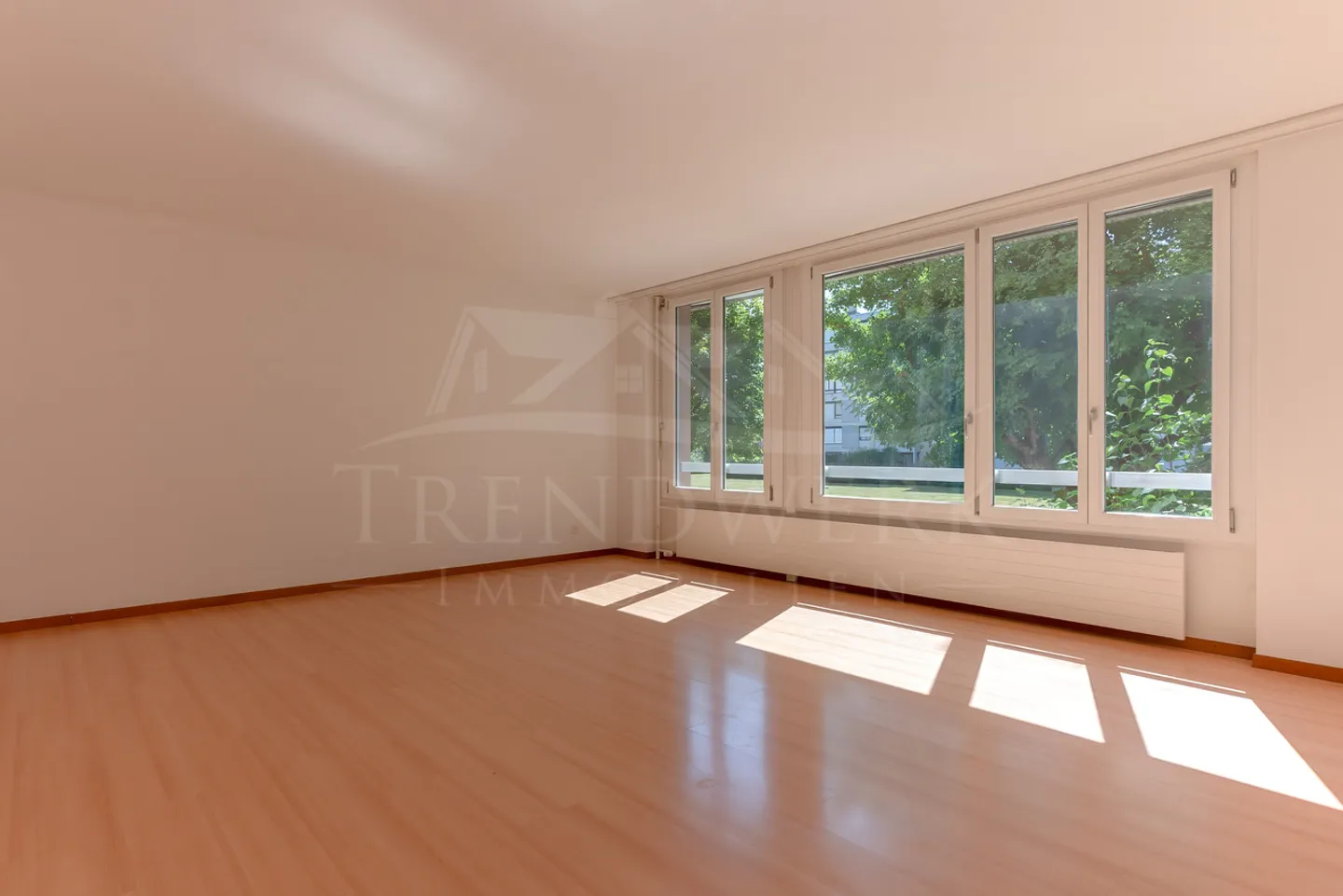 5.5-Room Ground Floor Apartment in Hinterkappelen - Photo 2 of 11