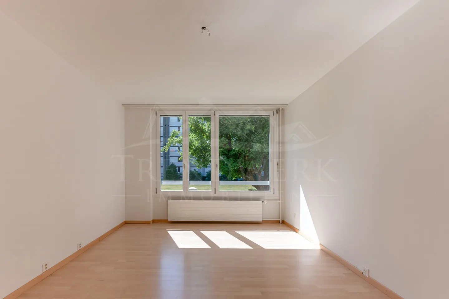 5.5-Room Ground Floor Apartment in Hinterkappelen - Photo 3 of 11