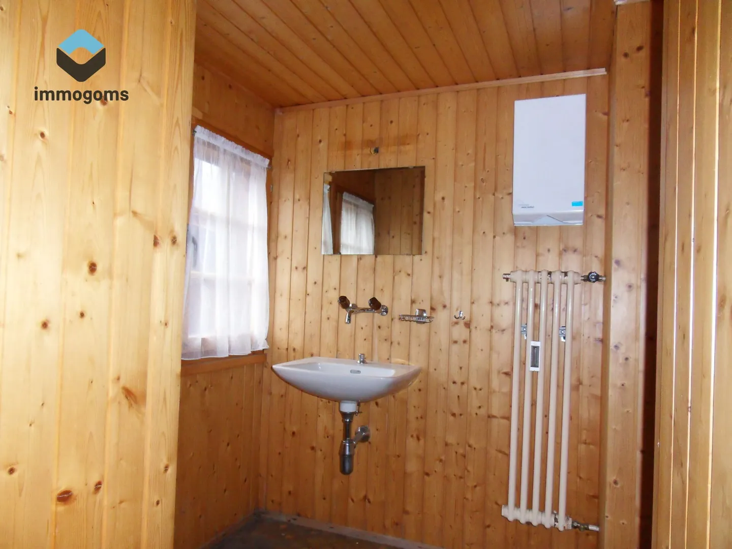Maison avec trois appartements dans un emplacement central - Photo 7 sur 10