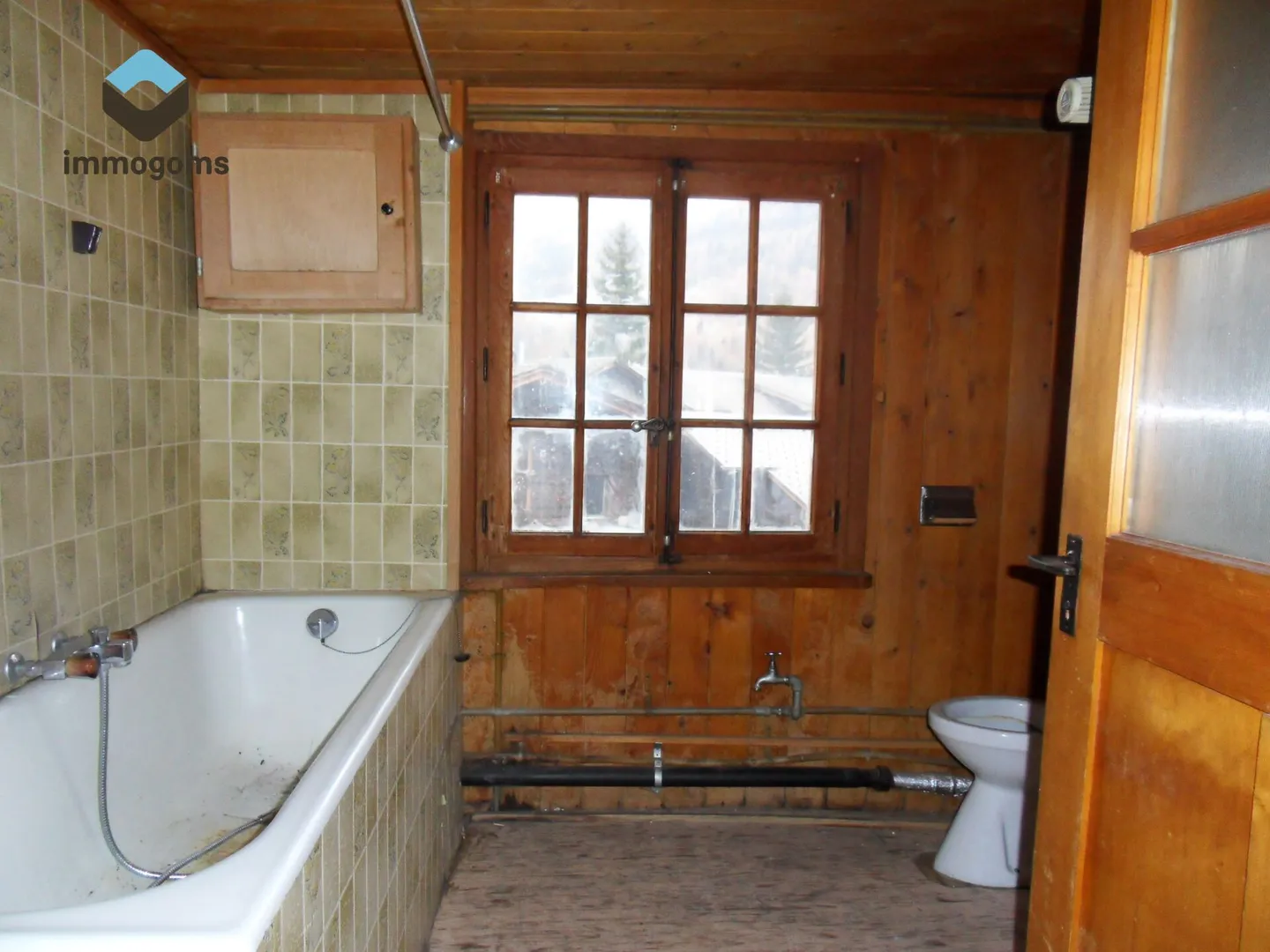 Maison avec trois appartements dans un emplacement central - Photo 9 sur 10