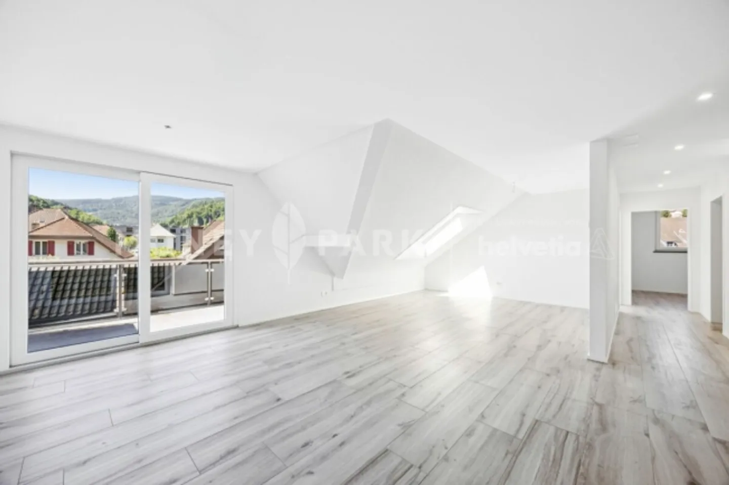 Appartamento duplex moderno di 4,5 stanze - soleggiato, tranquillo e adatto alle famiglie - Foto 4 di 14